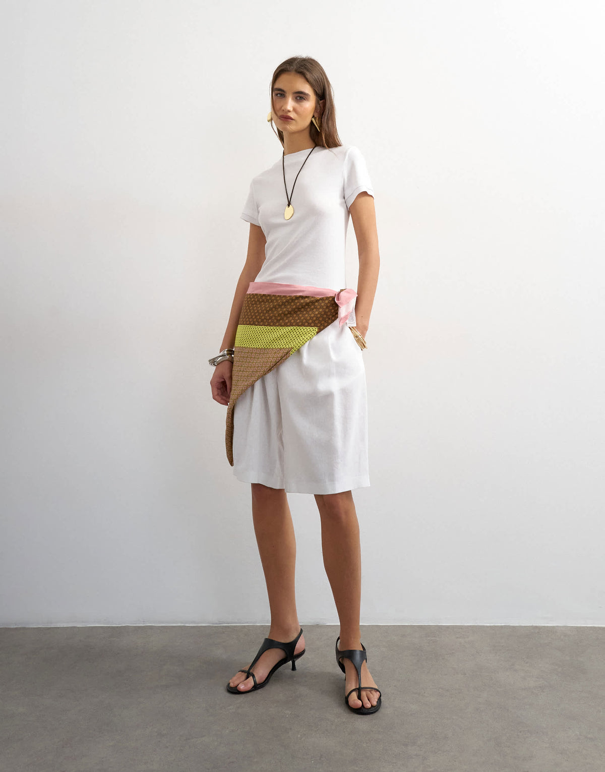 Topshop linen bermuda short in white