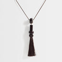 Collier Topshop Magnus en cordon avec perles et pompon couleur chocolat