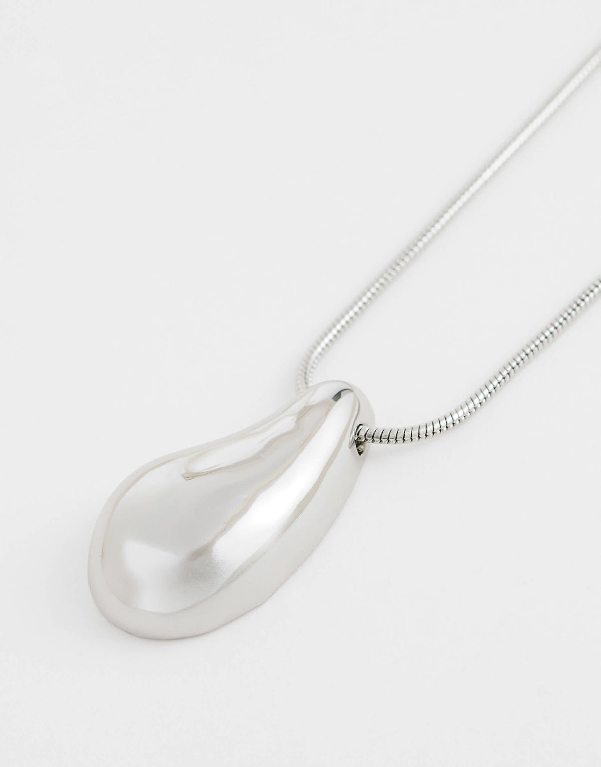 Topshop Matilda teardrop pendant necklace in silver