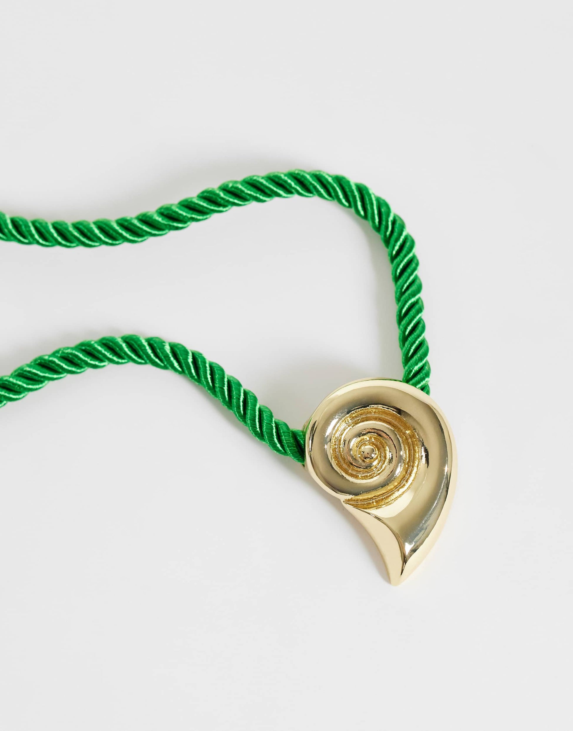 Topshop Mika rope choker with shell pendant in green and gold