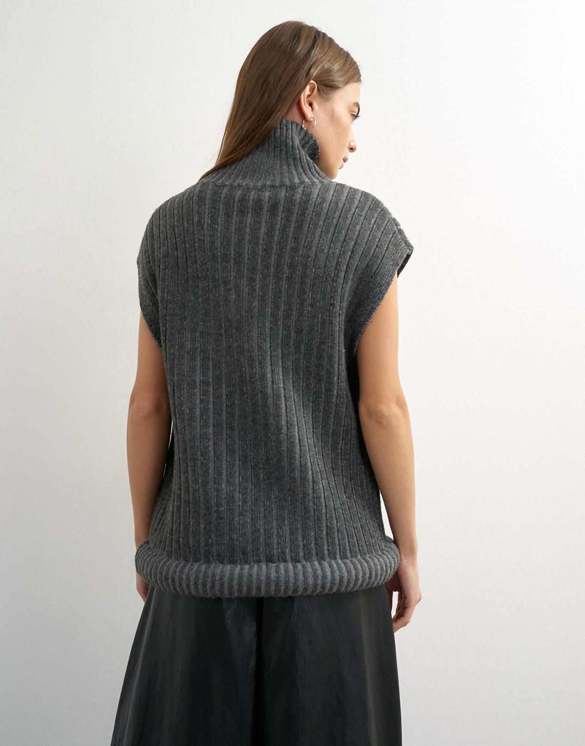 Topshop knitted ribbed funnel neck wool longline top with tube hem in coal