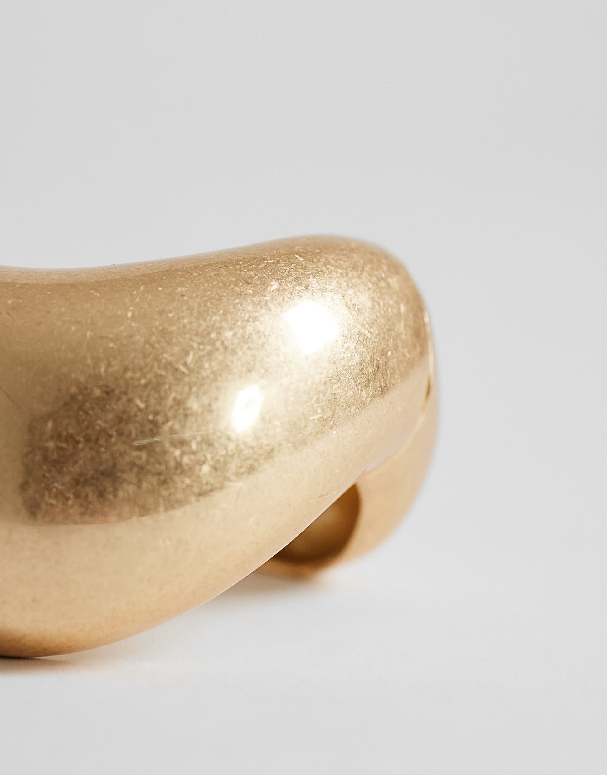 Topshop Flavia chunky bangle in gold