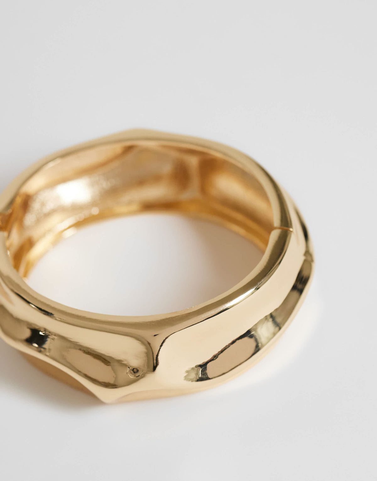 Topshop Flower 3 pack resin bangles in neutral and gold mix
