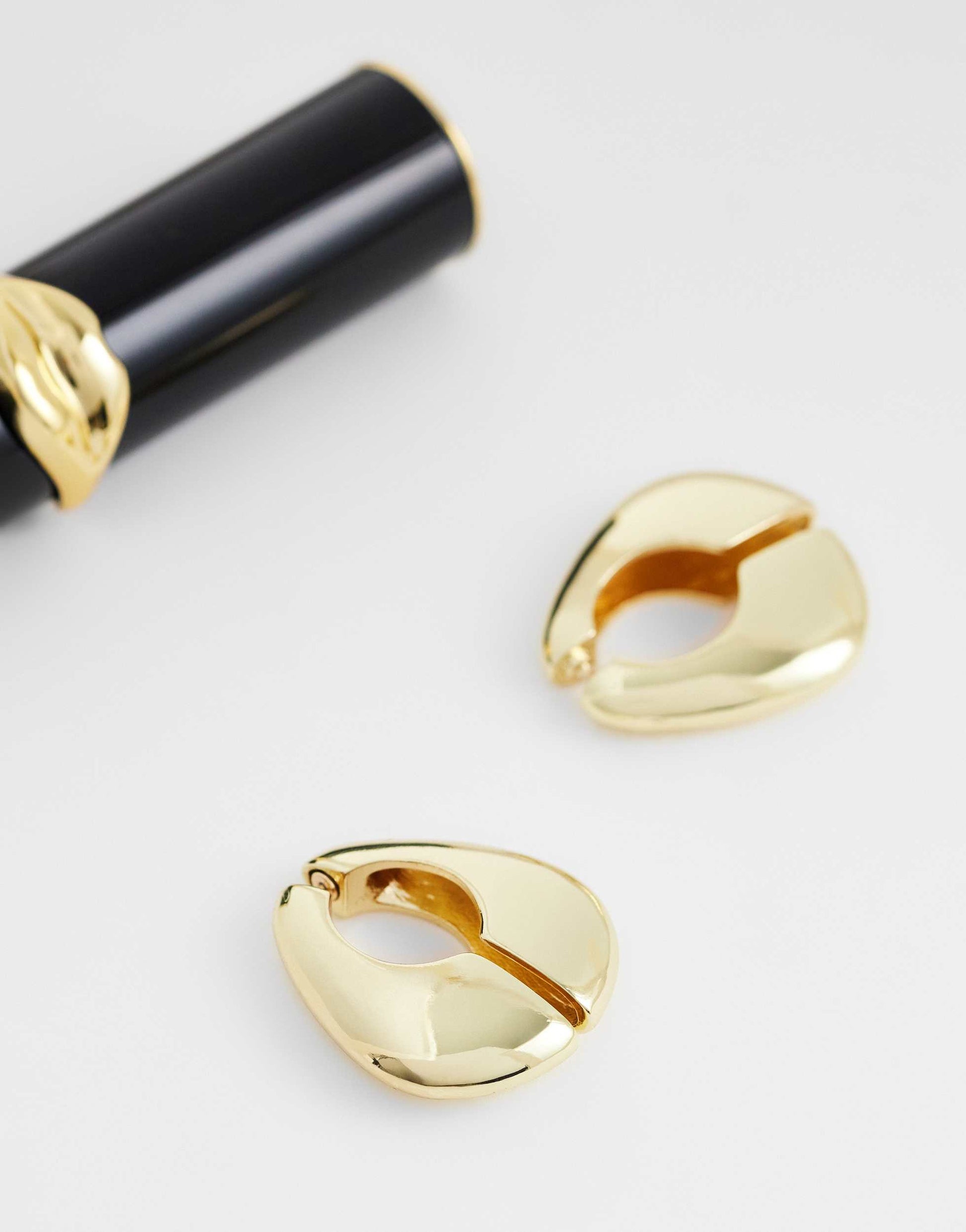 Topshop Declan hoop earrings in gold
