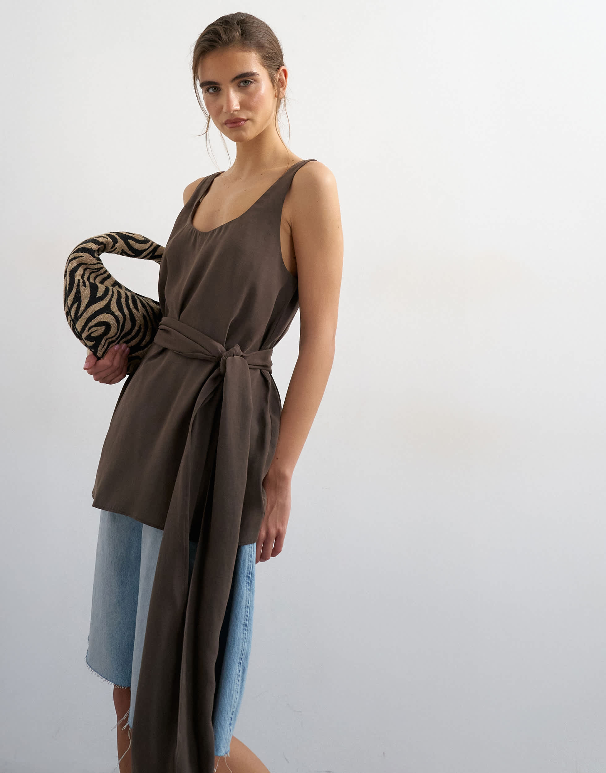 Topshop Camisole mit Bindebändern in Schokoladenbraun