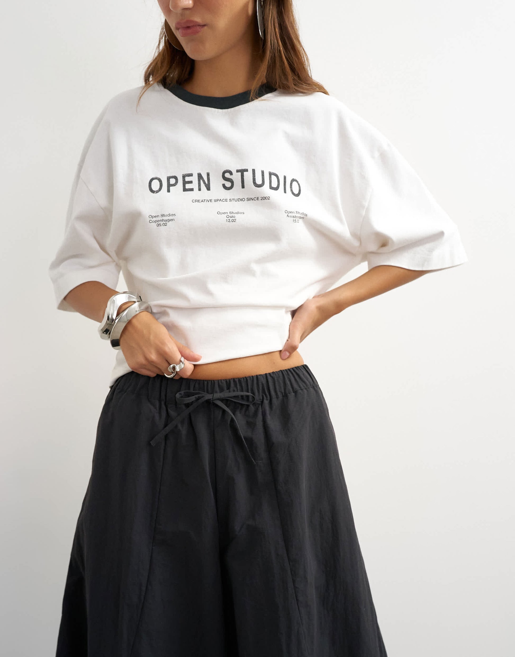 Topshop techy oversized ovoid mid length trouser in black