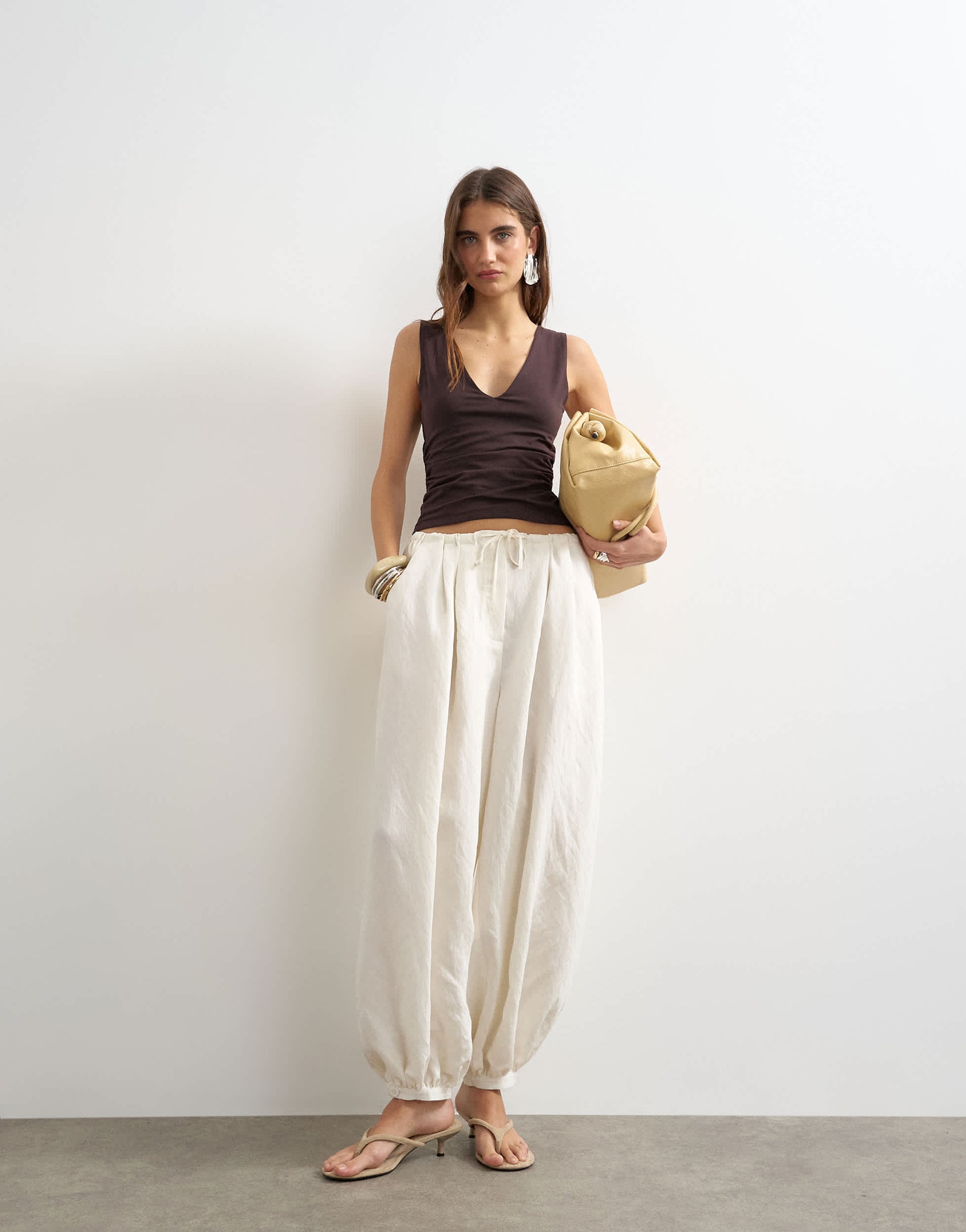 Topshop v-neck ruched side tank chocolate