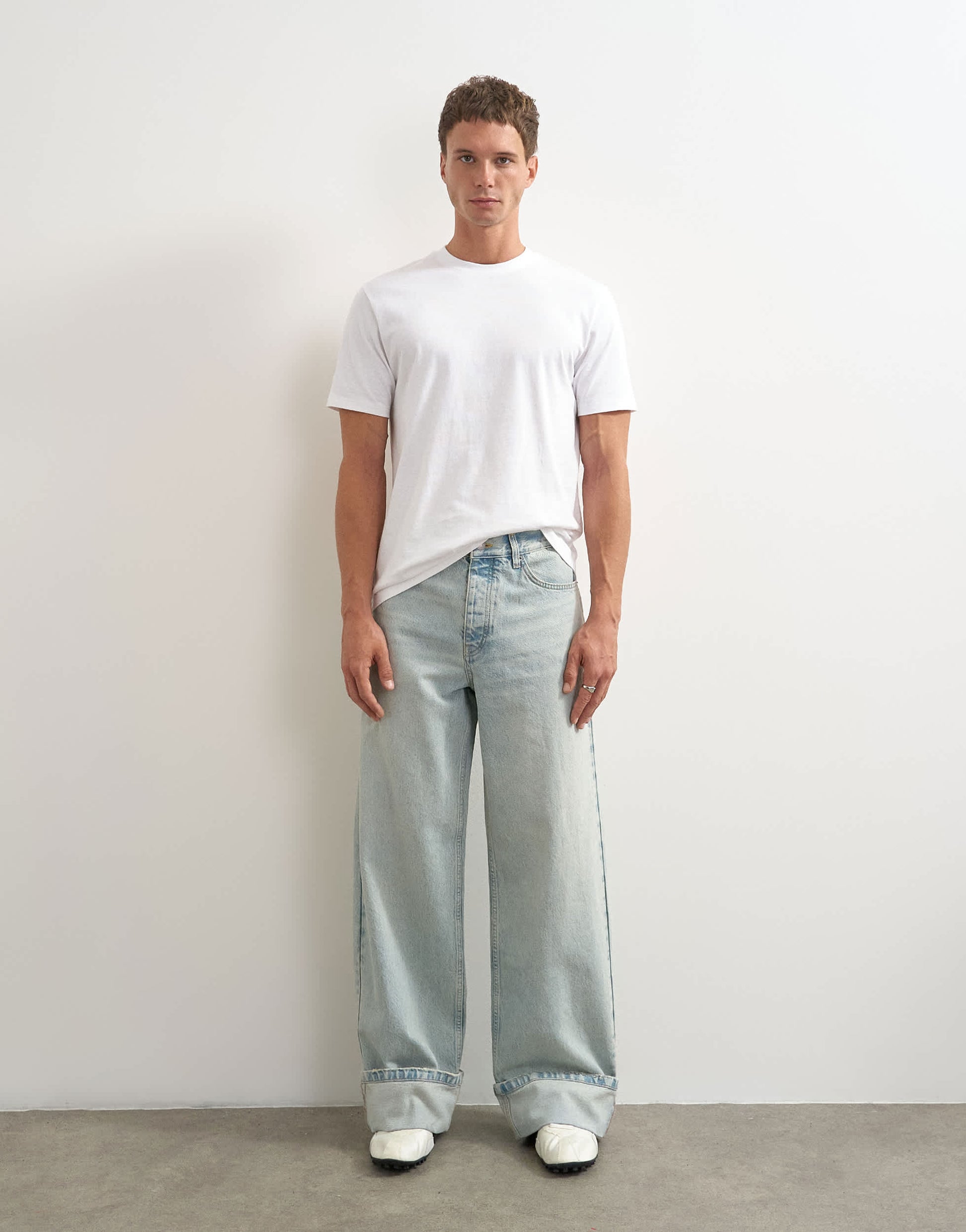 Topman rigid baggy fit jean with turn-up in light wash