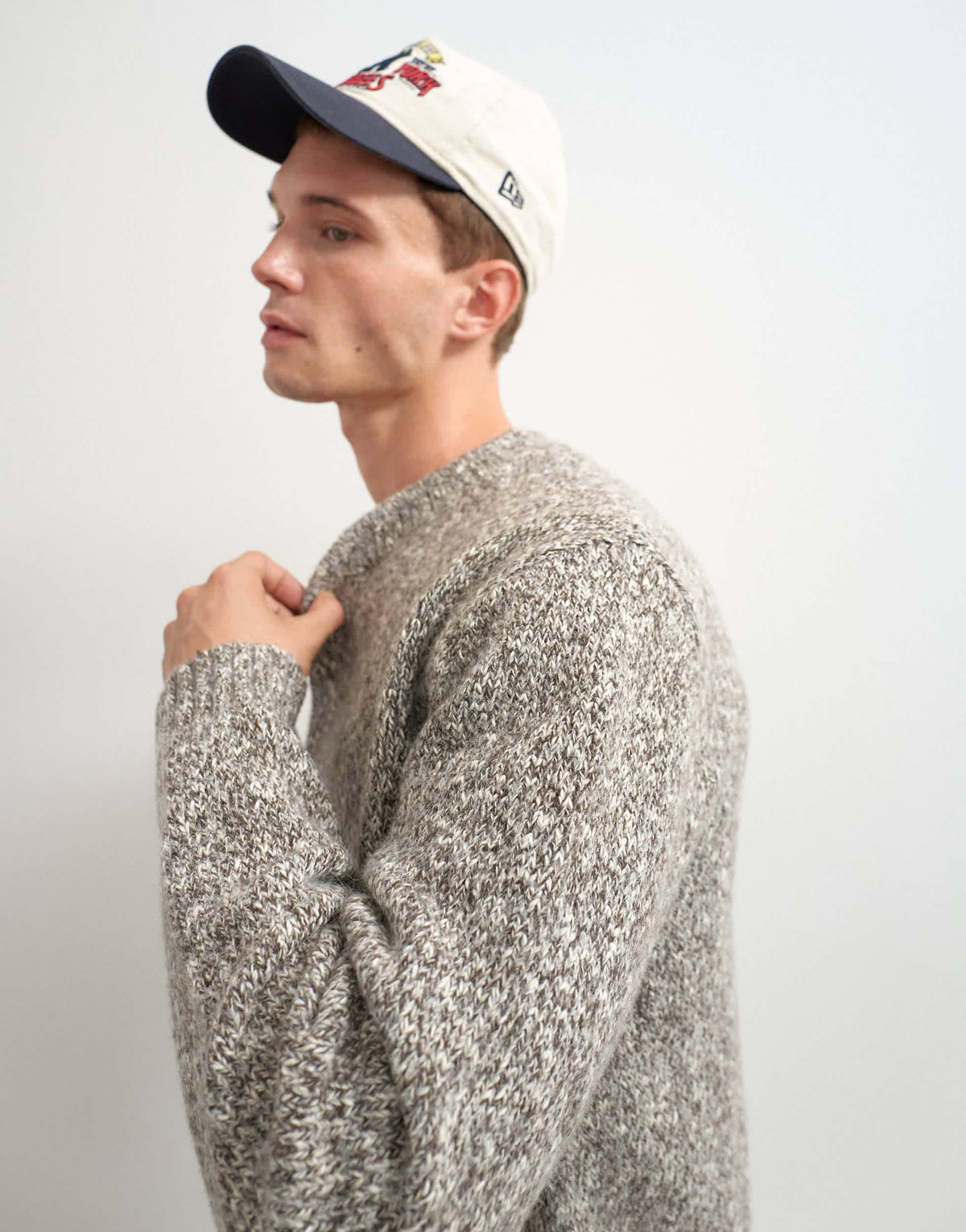 Topman relaxed fit knitted twist cardigan with notch neck in light taupe