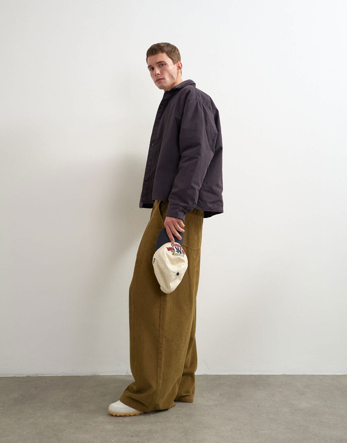 Topman balloon fit cord trouser with pleats in camel
