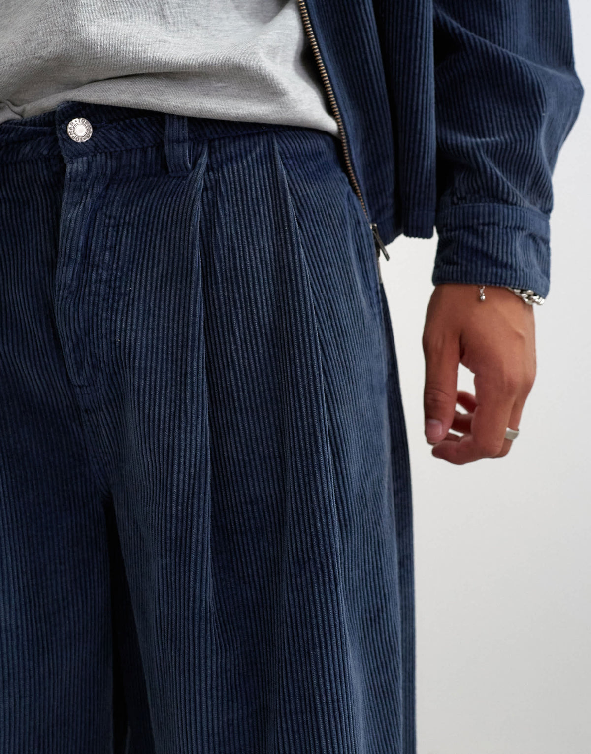 Topman barrel fit cord trouser in washed blue