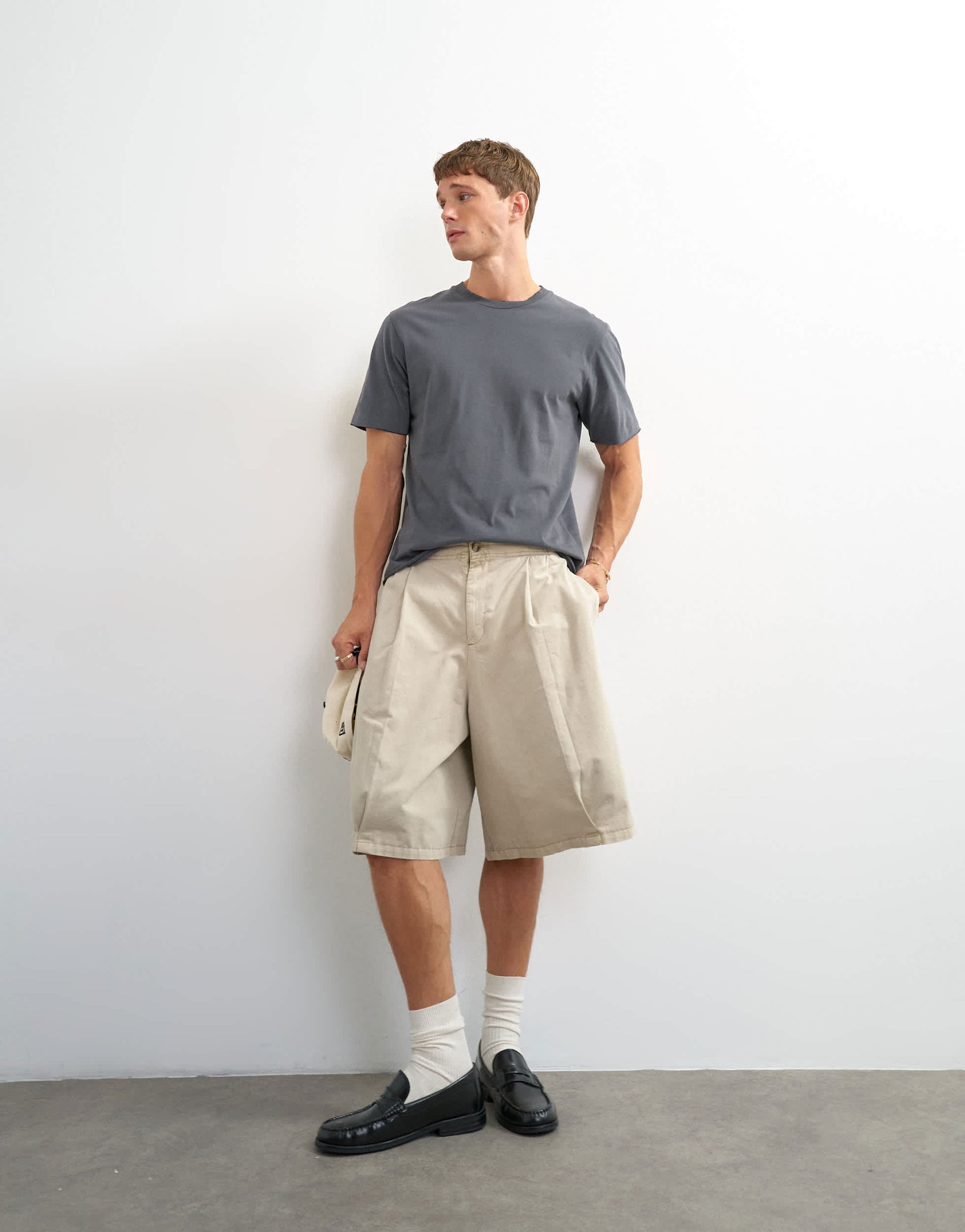 Topman classic fit distressed raw hem t-shirt in charcoal
