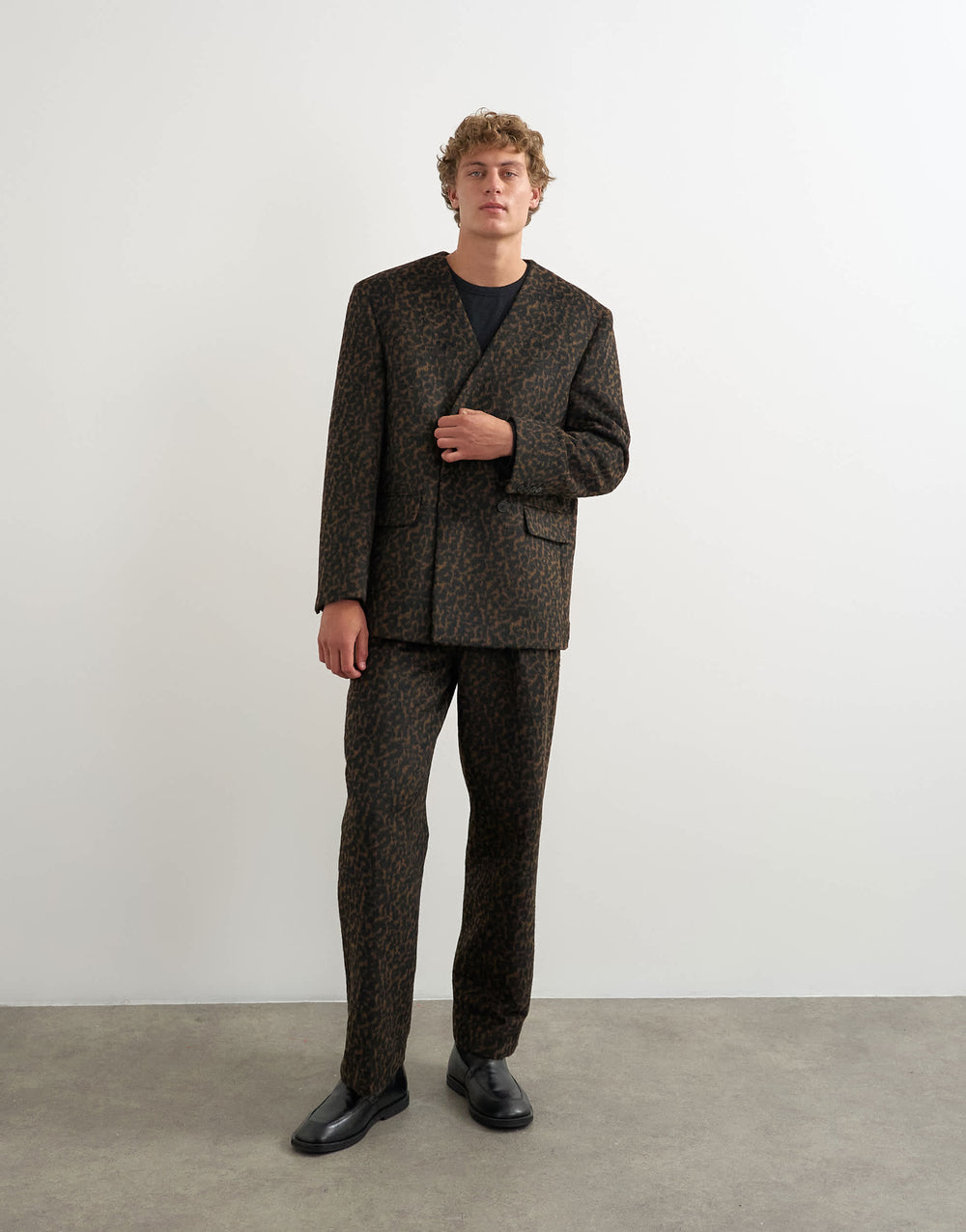 Pantalon Topman à jambes larges et imprimé léopard, marron