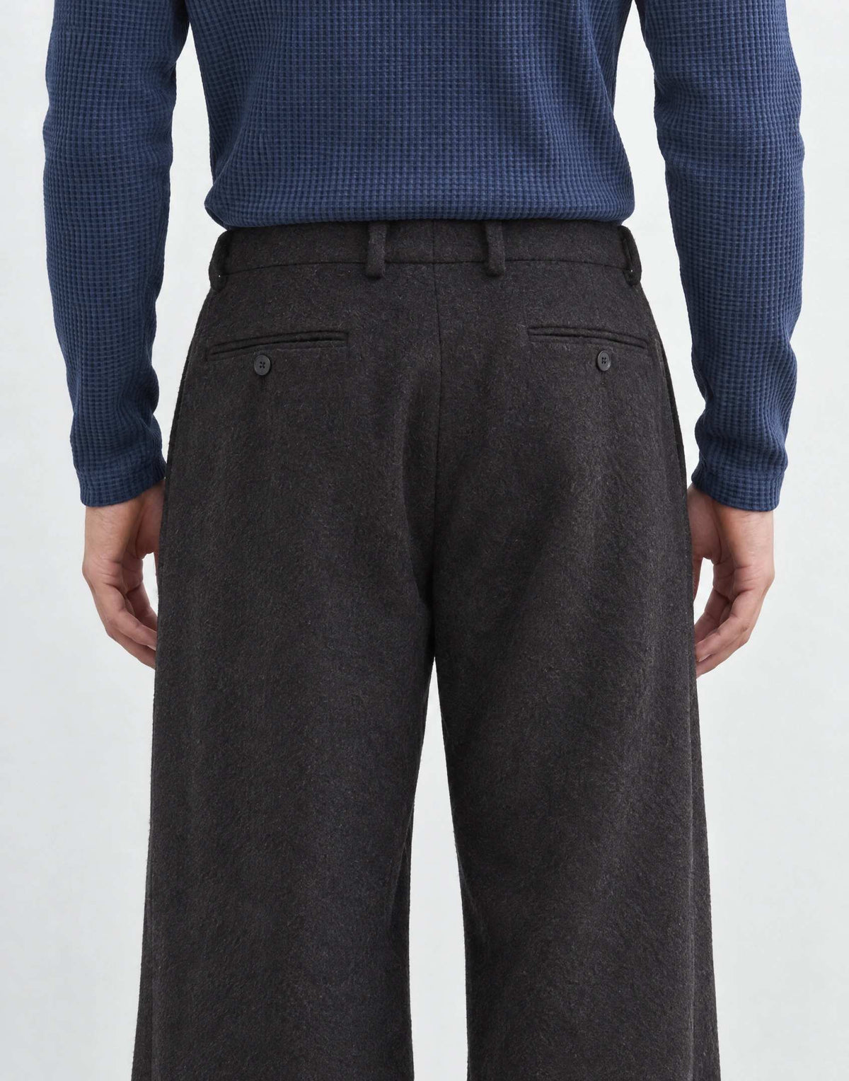 Topman wide leg textured trouser with pleats in charcoal