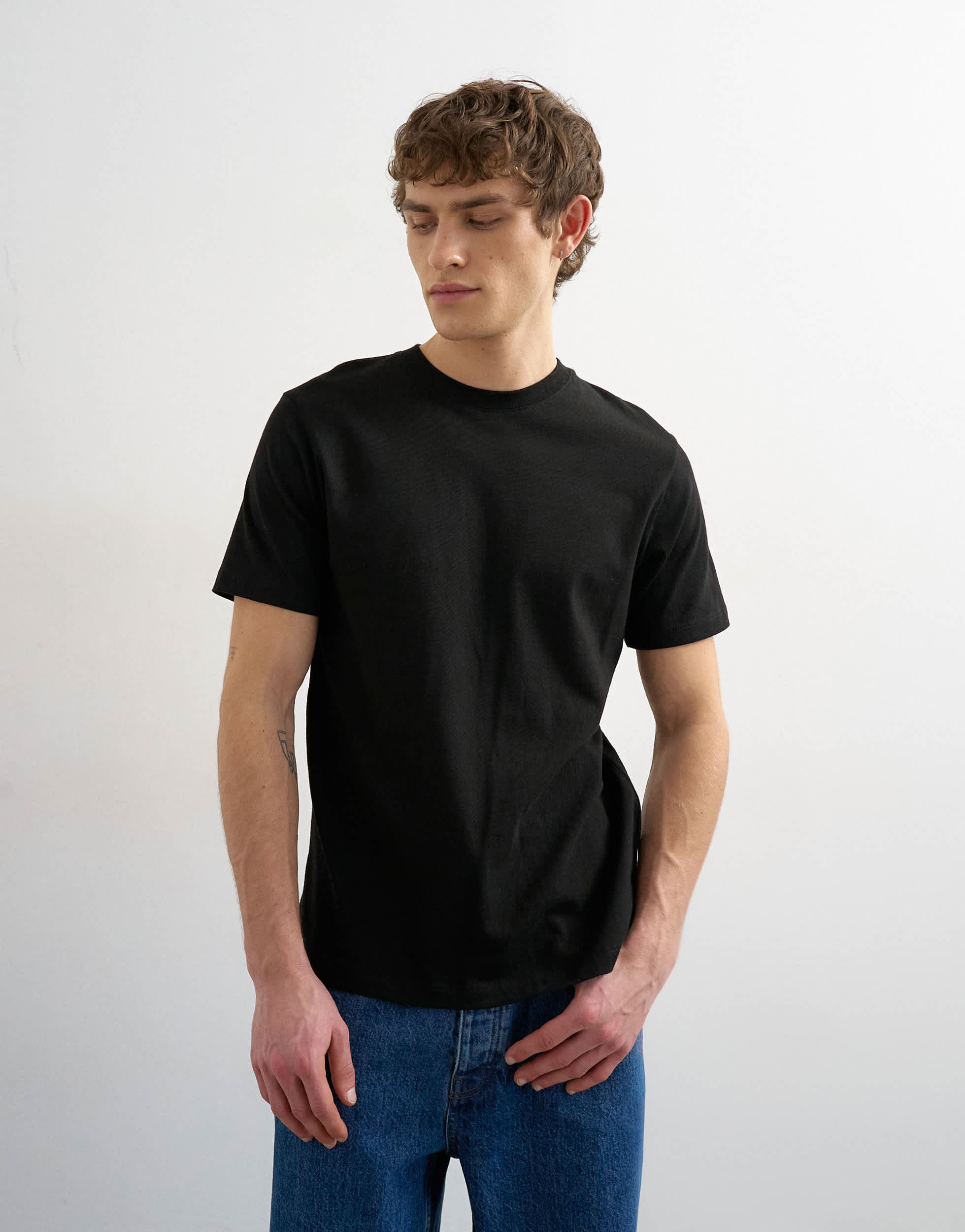 Topman classic fit t-shirt in black