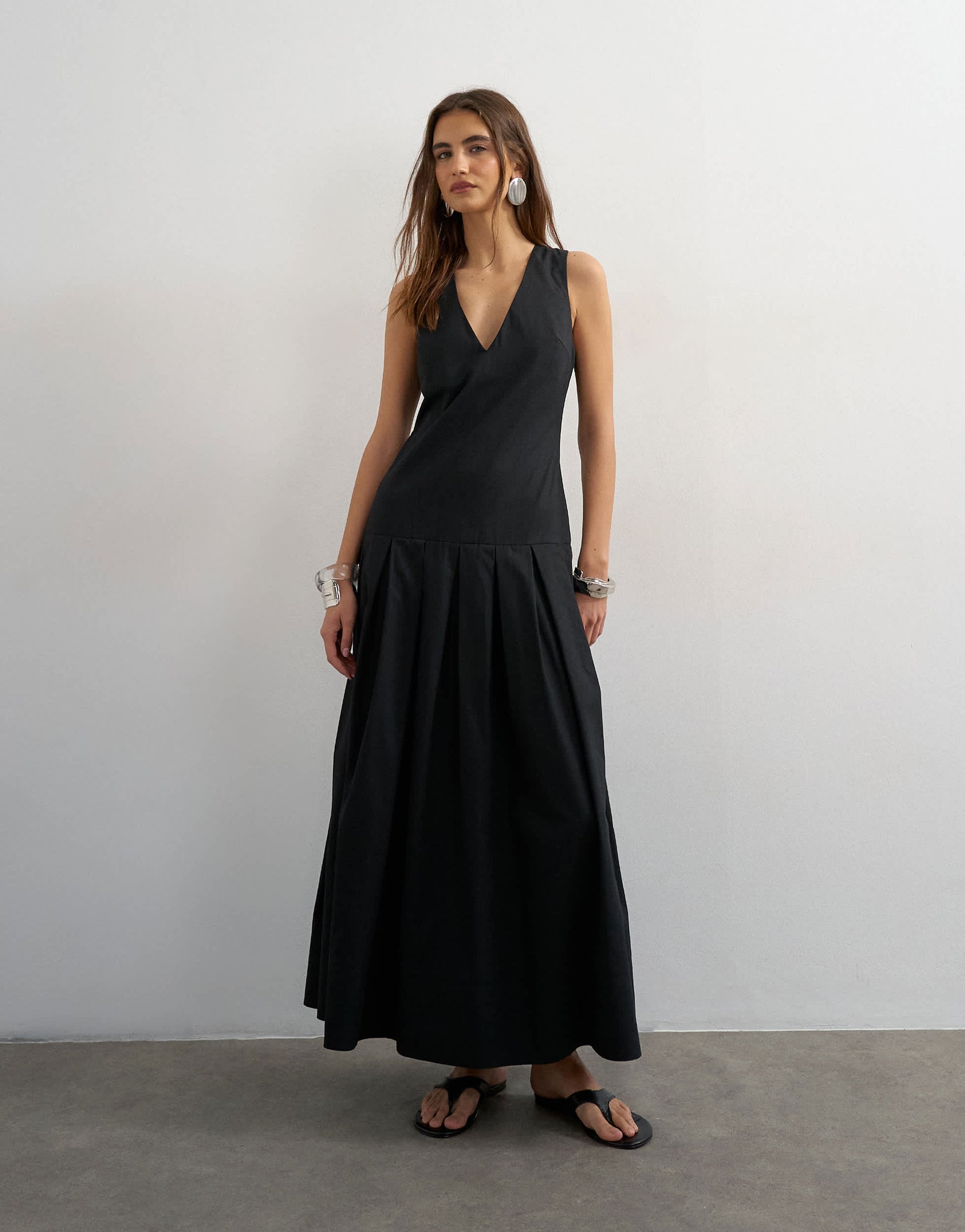 Topshop poplin structured dropped waist maxi dress in black