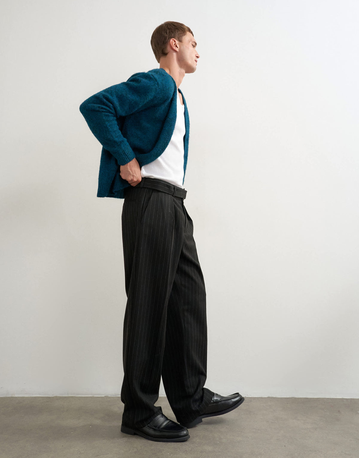 Topman wide leg belted pinstripe trouser with pleats in black