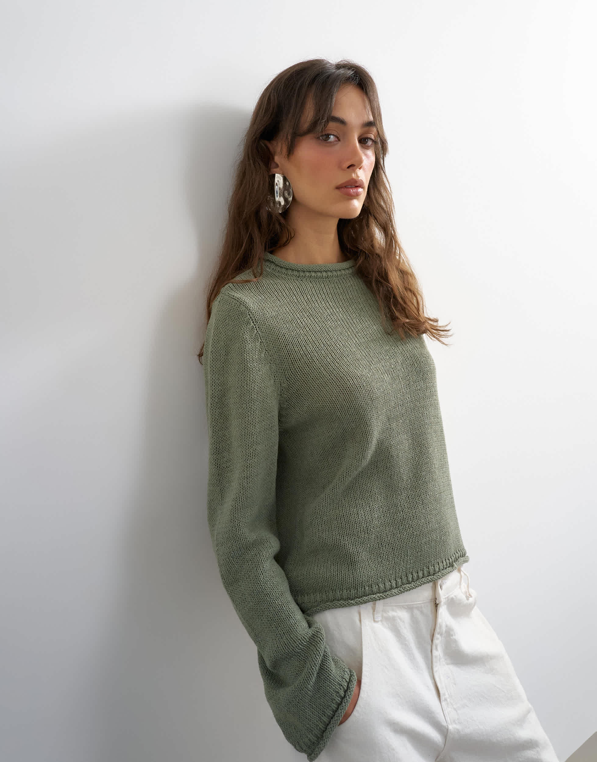 Langärmliges Strickoberteil von Topshop mit gerollten Säumen in Khaki