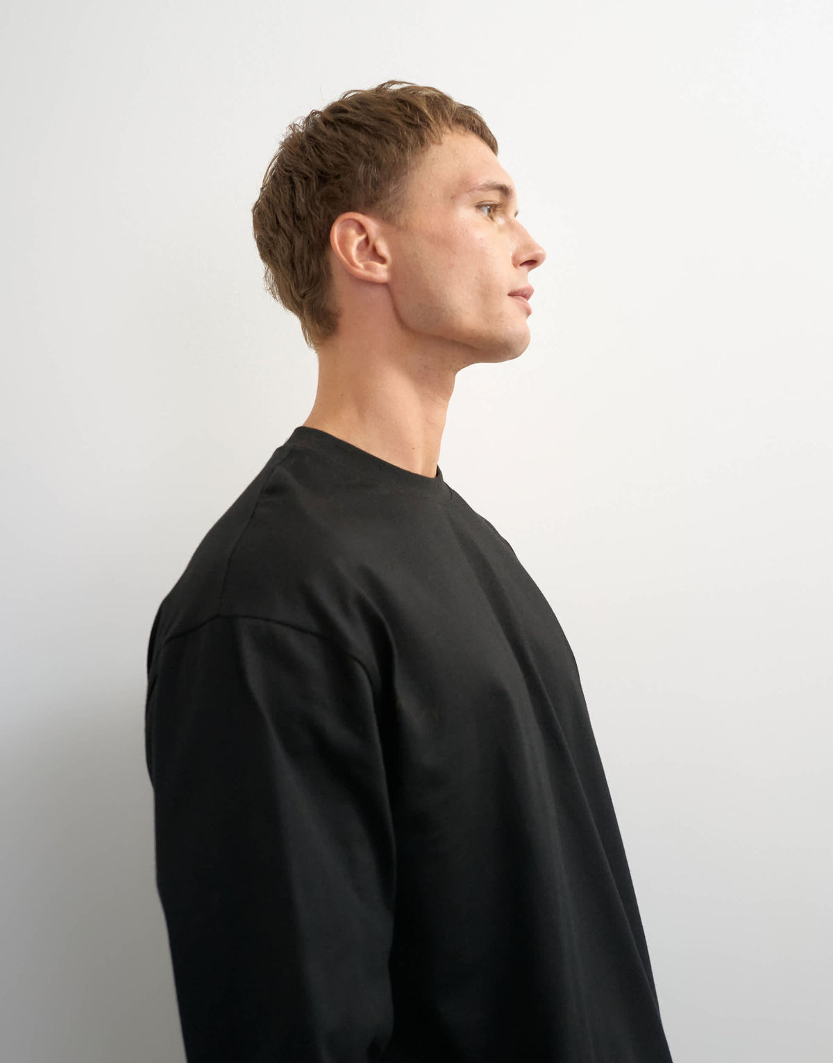 Topman relaxed fit crop long sleeve t-shirt in black