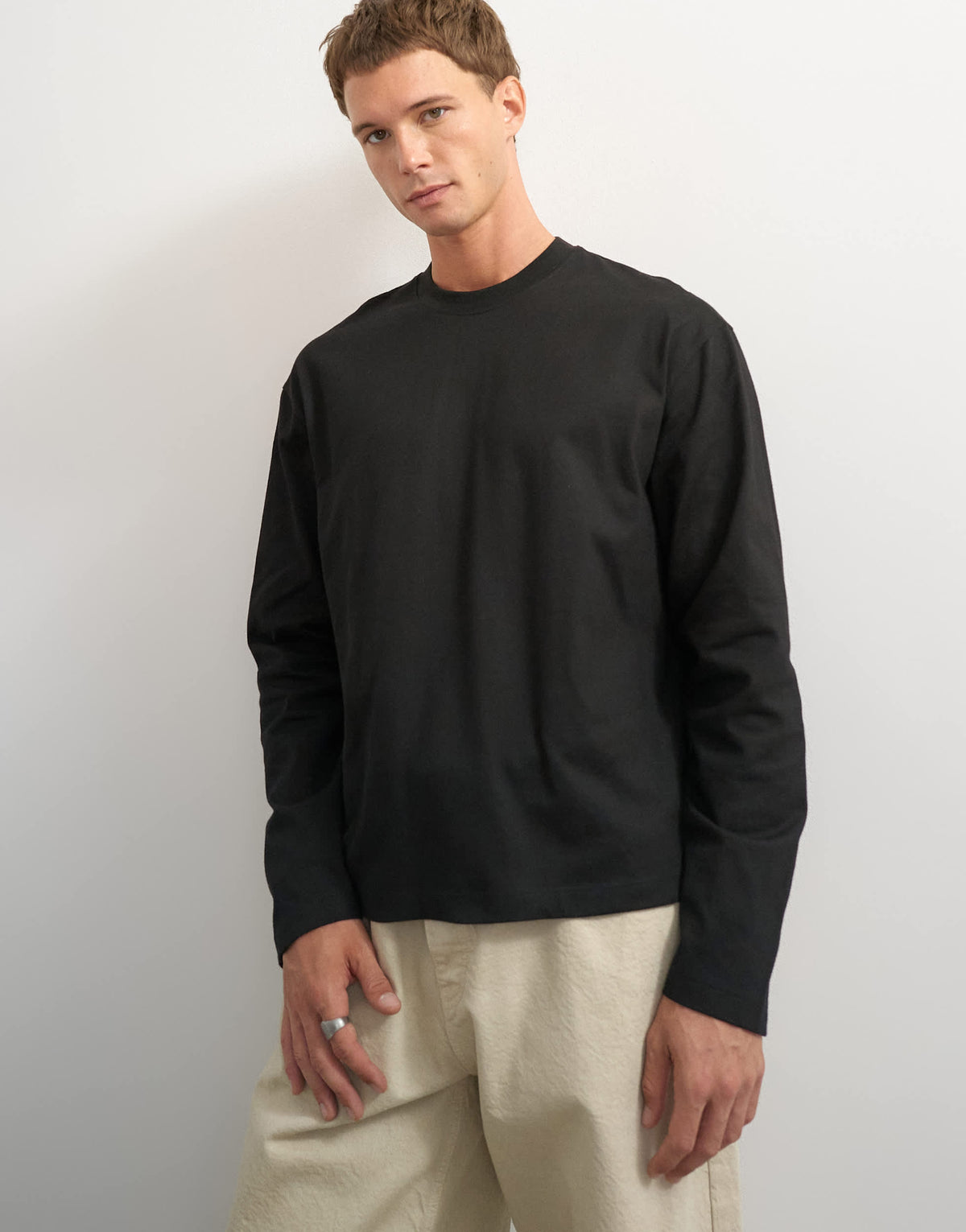 Topman relaxed fit crop long sleeve t-shirt in black