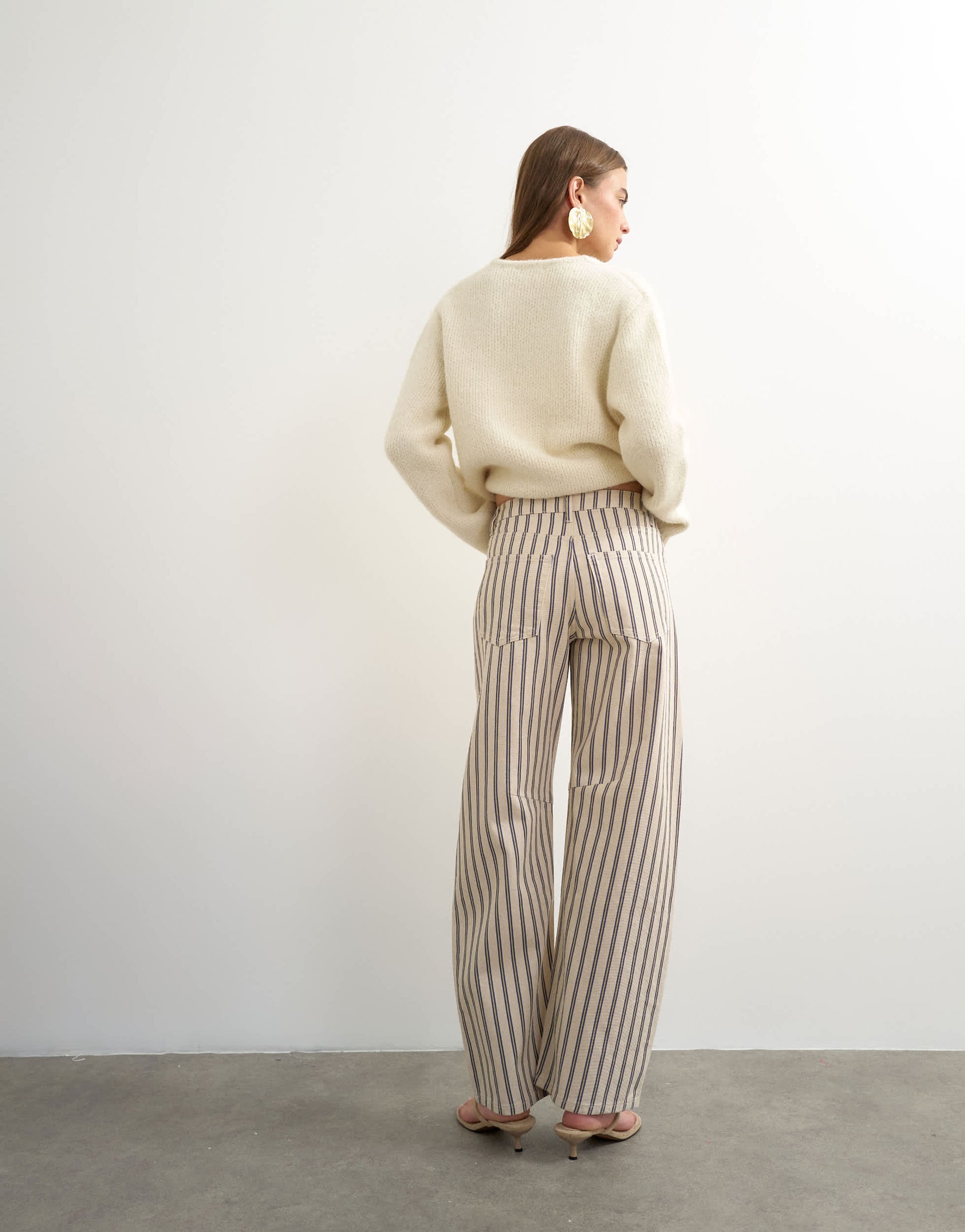 Topshop Barrel mid rise jean in blue and natural stripe