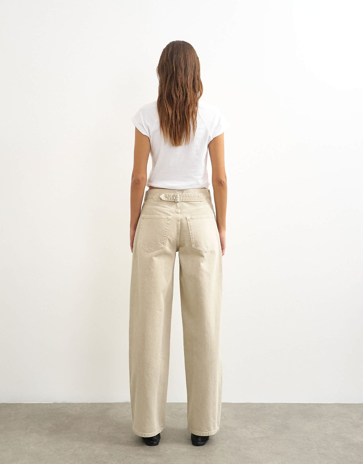 Topshop Cinch low rise relaxed jean in oat