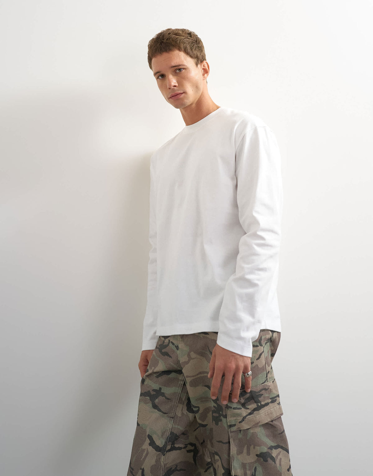 Topman relaxed fit long sleeve t-shirt in white