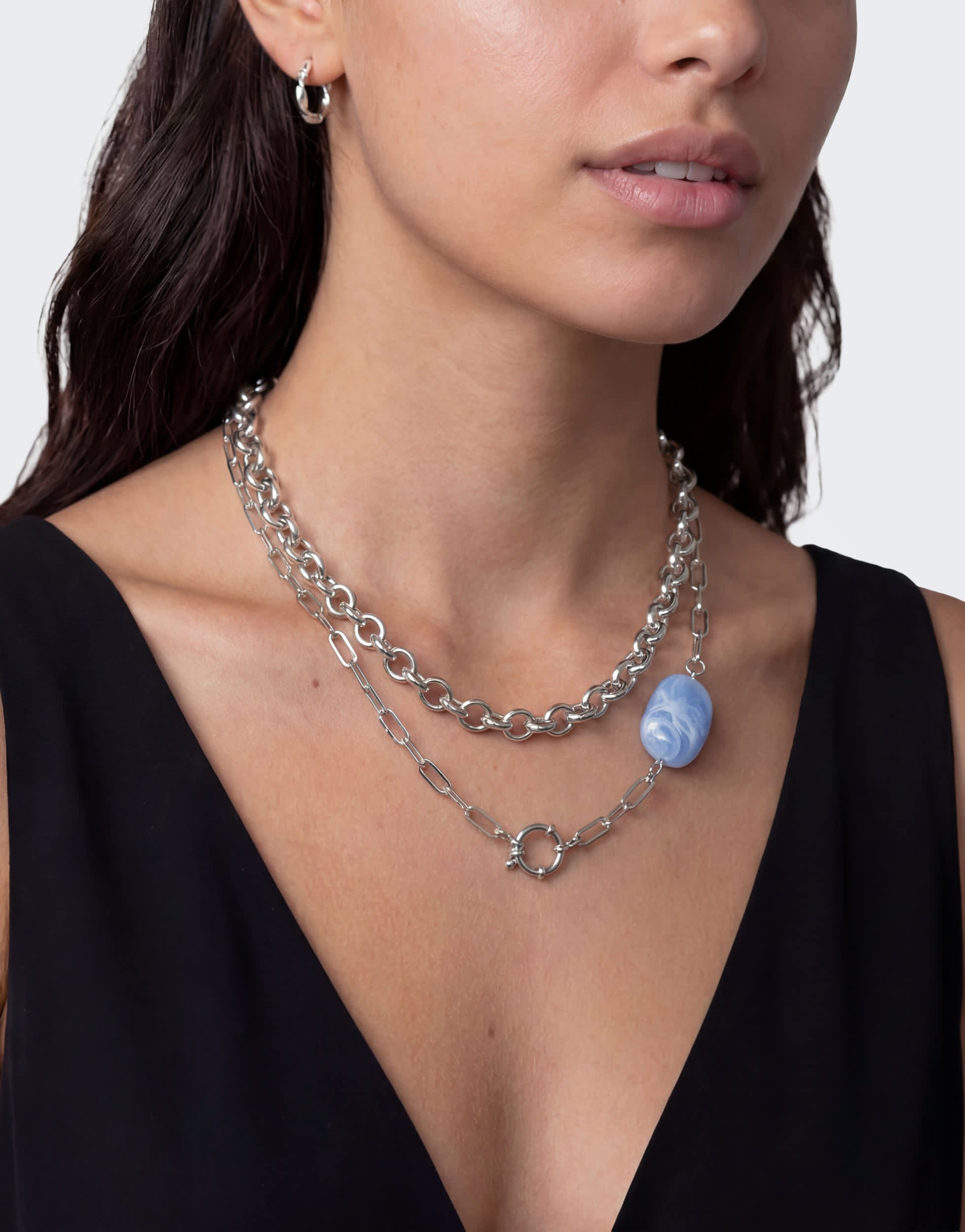 Collier Topshop Oakley en acier inoxydable à chaînes multiples avec pierre bleue sur fond argenté