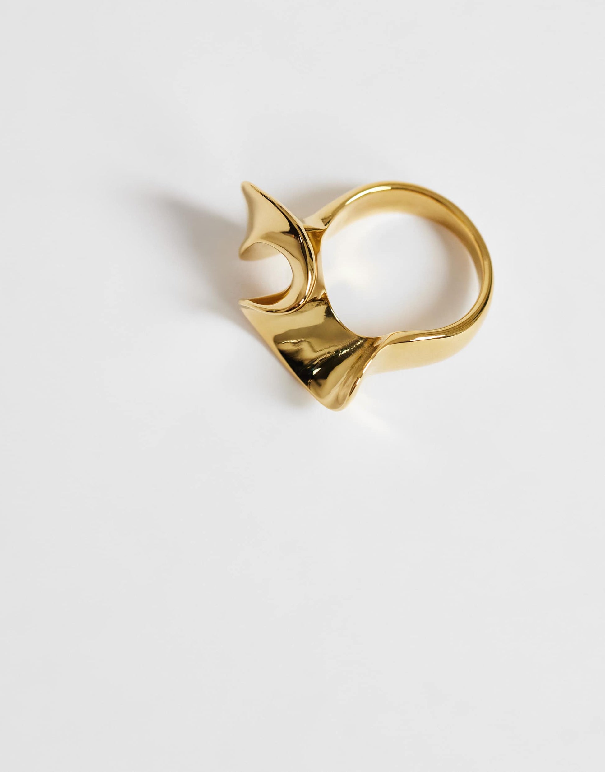 Topshop Rue waterproof stainless steel ring in gold