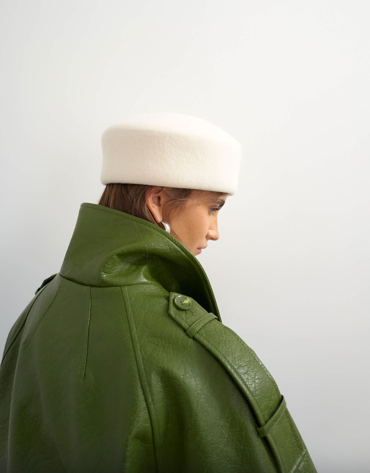 Topshop pillbox hat in off white