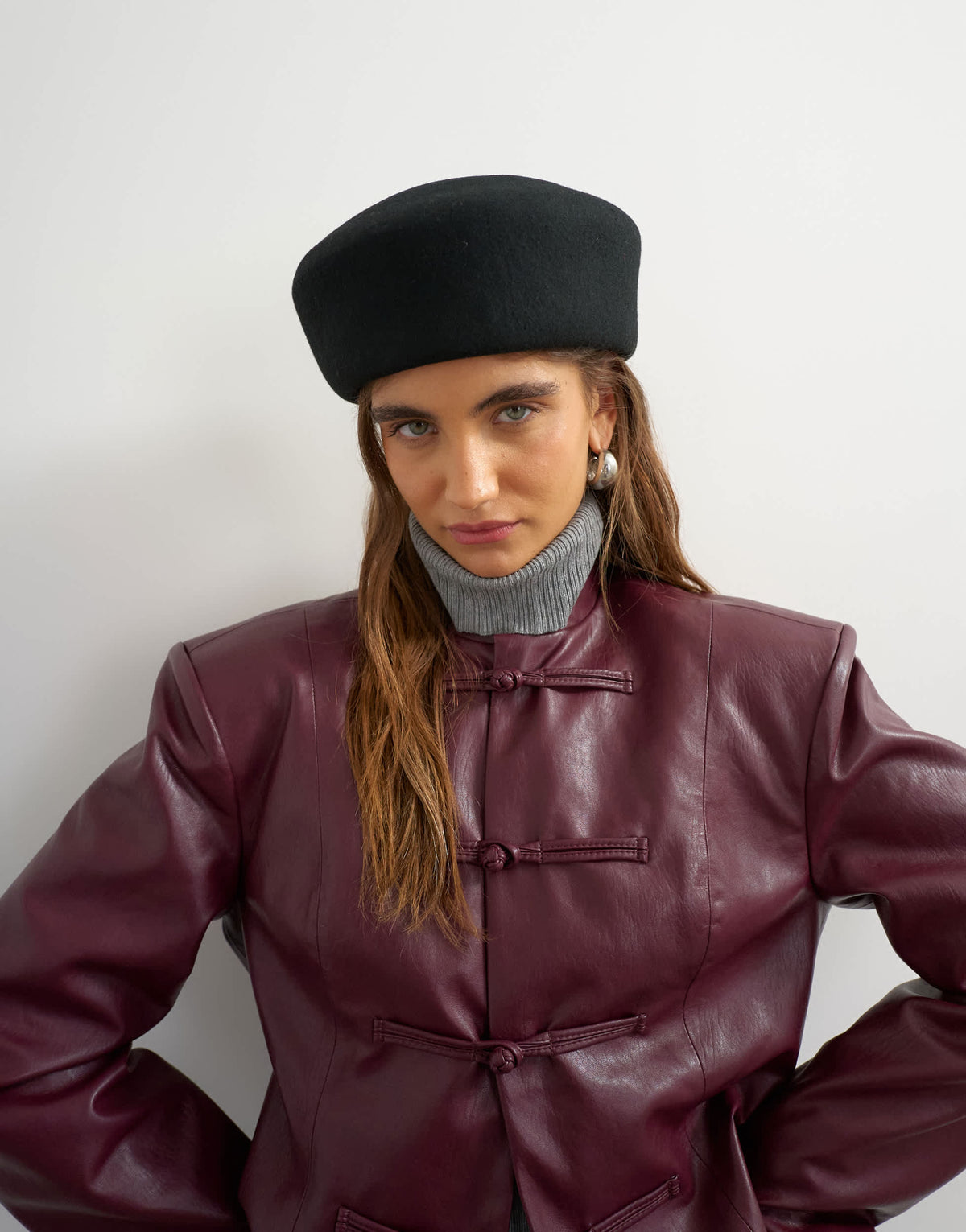 Topshop pillbox hat in black