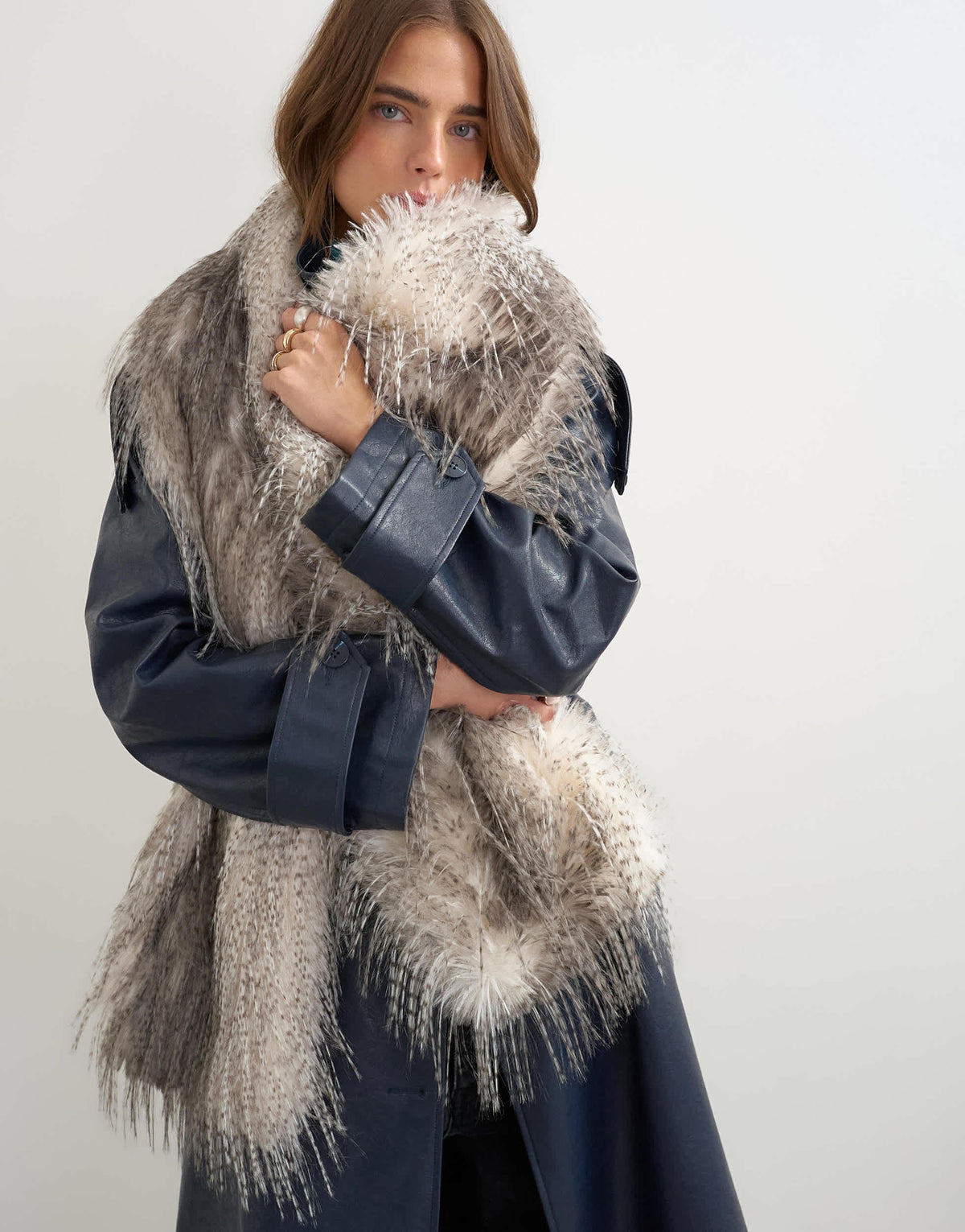 Topshop Sandy wispy faux fur scarf in off white and grey