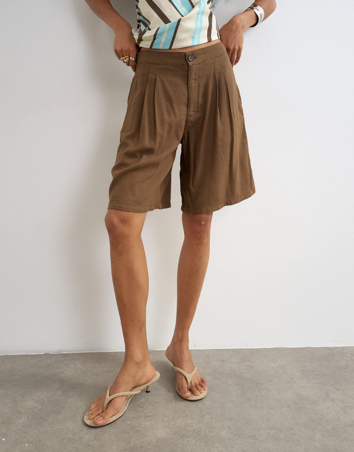 Topshop bermuda short in chocolate