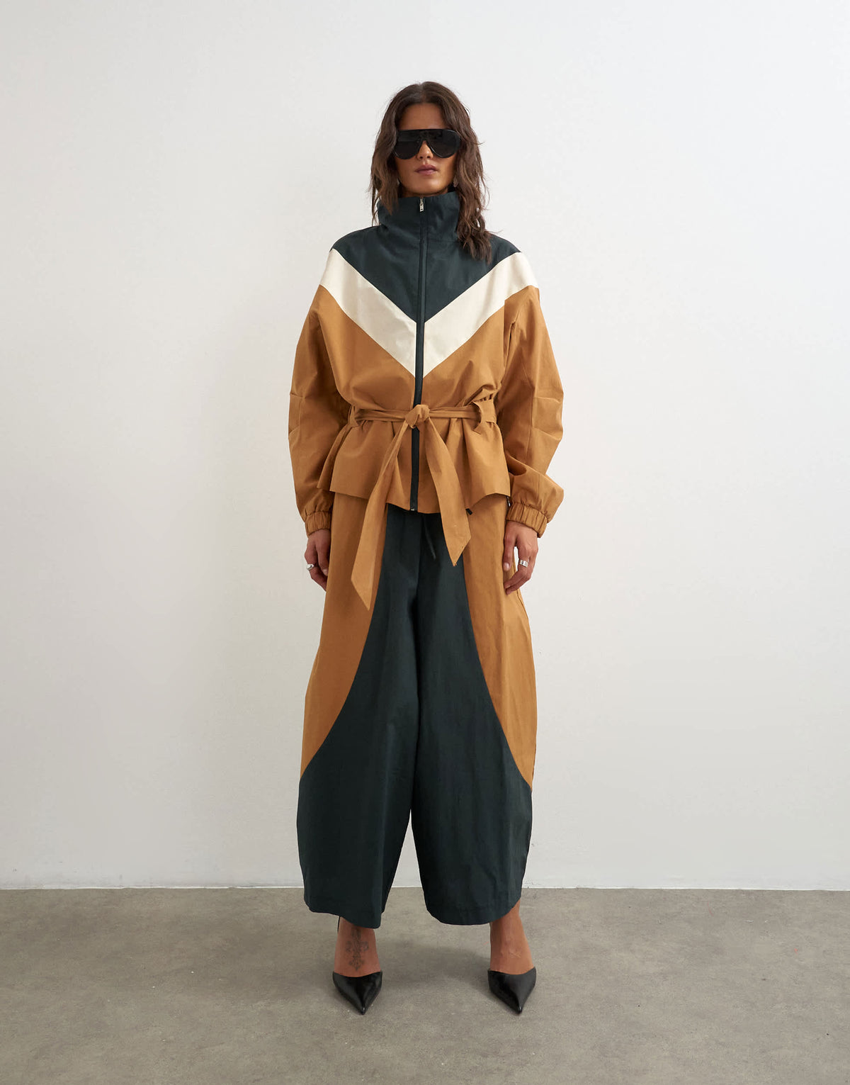 Topshop colour block horseshoe trouser in brown and black
