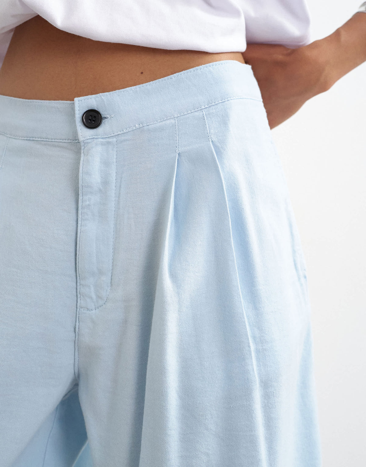 Topshop bermuda short in sky blue