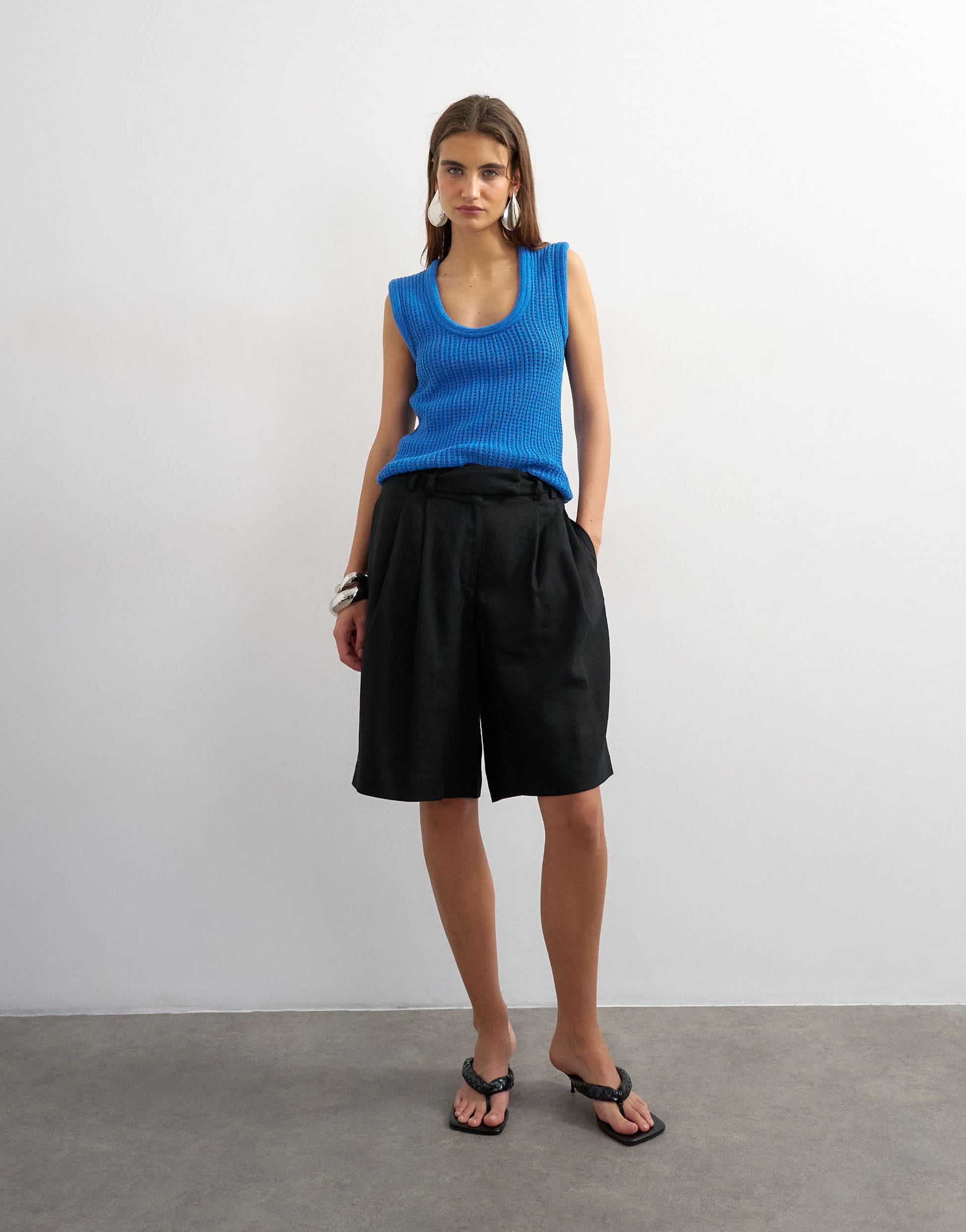 Topshop knitted tubular trim vest in blue