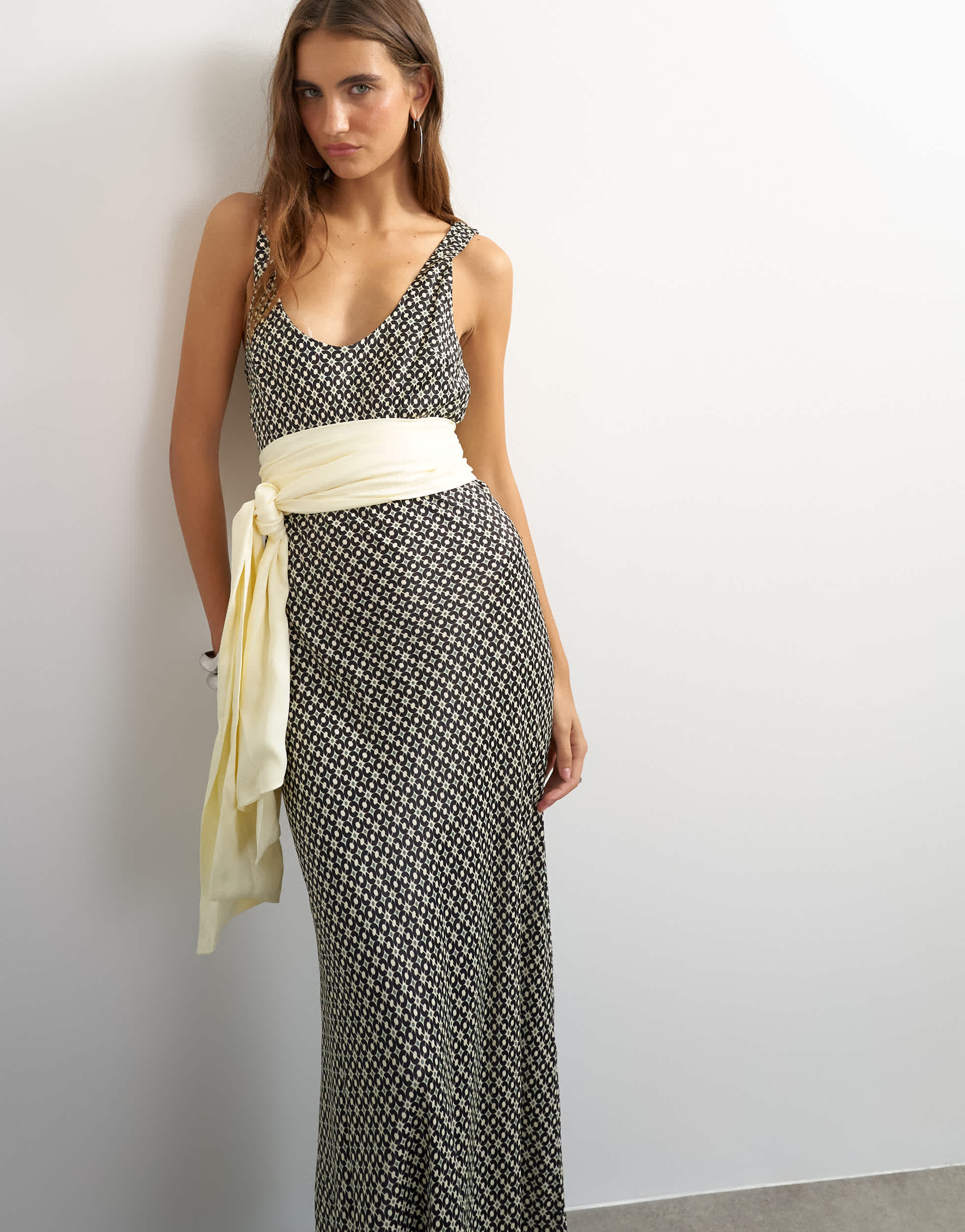 Topshop satin dropped waist maxi dress with contrast tie belt in mono geometric print