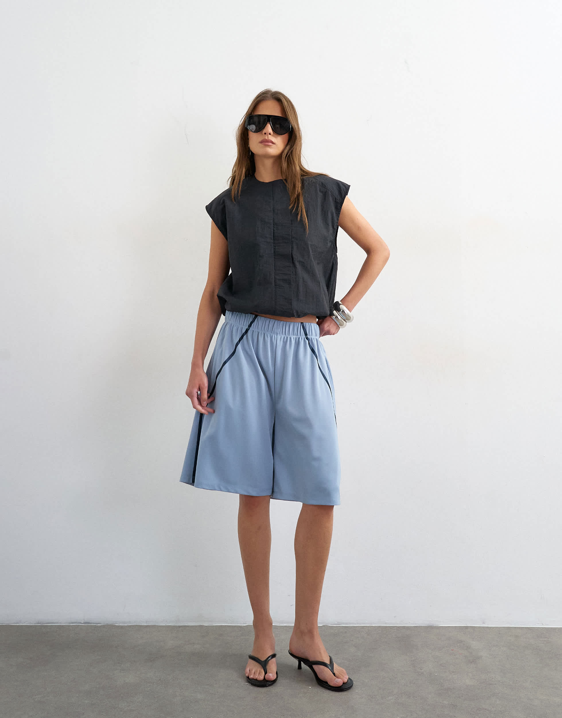 Short de sport longline Topshop à passepoil, bleu clair