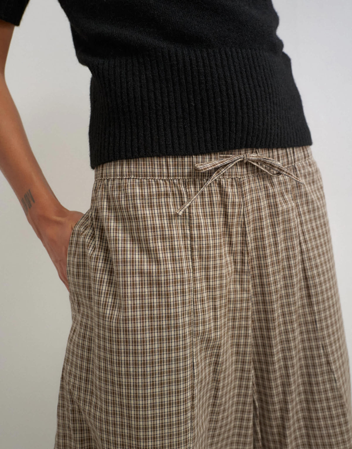 Topshop ovoid mid length trouser in brown check