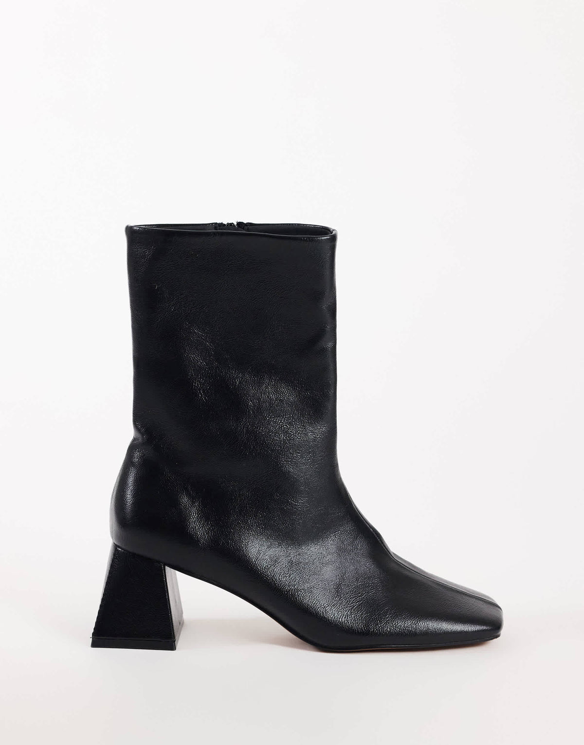 Topshop Kenton block heel ankle boot in black