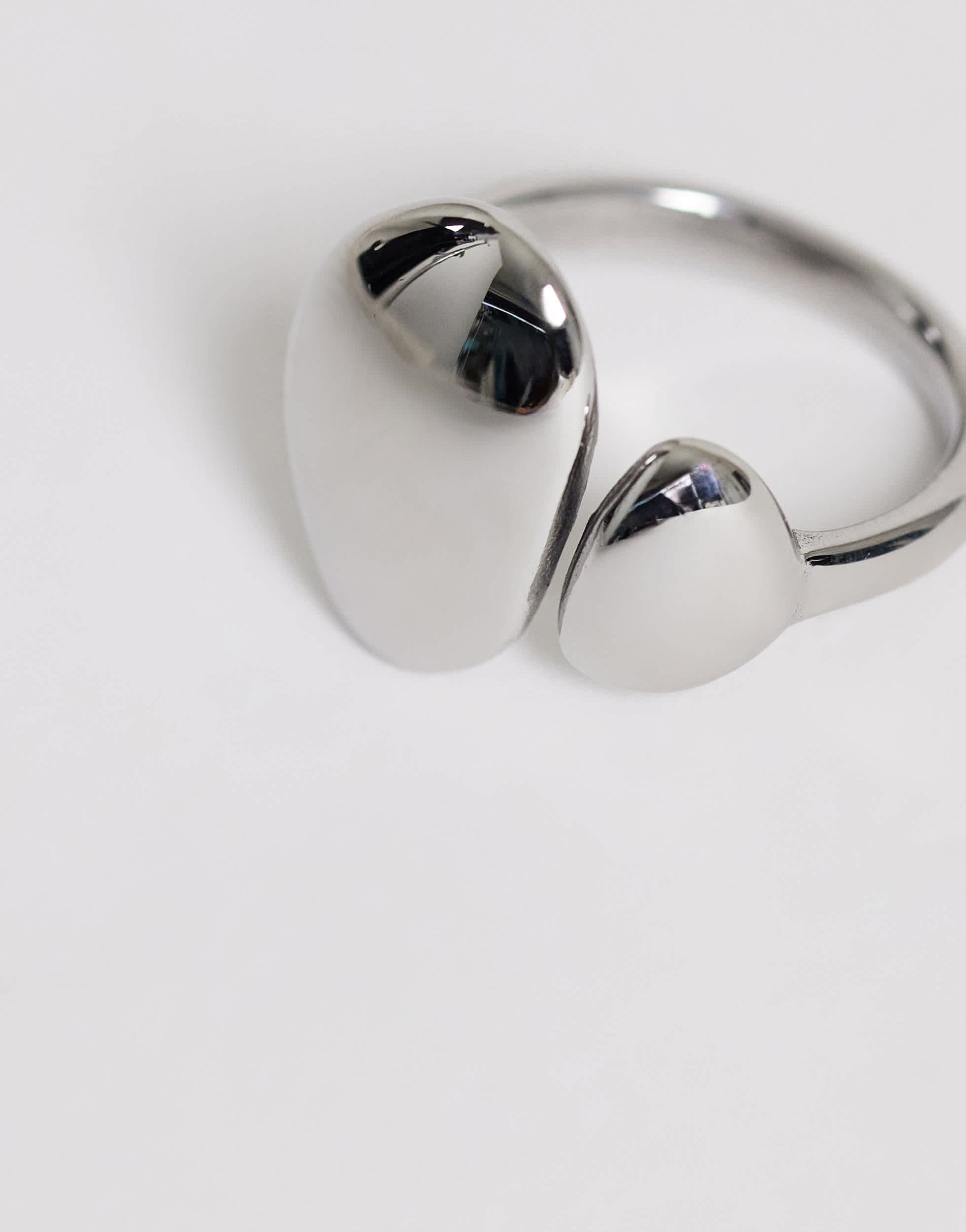 Topshop Rita waterproof stainless steel ring in silver