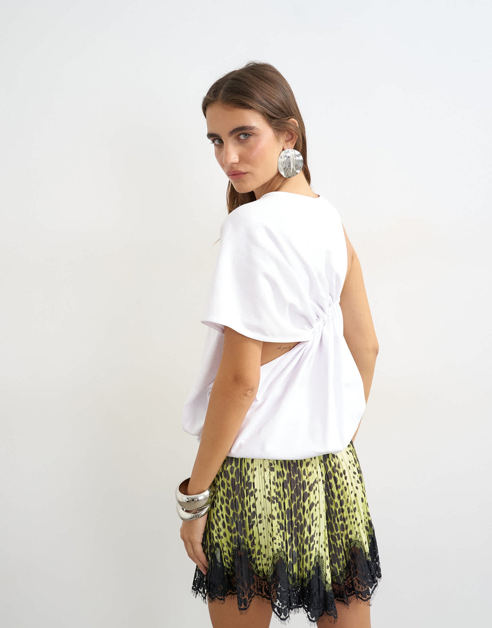 Asymmetrisches T-Shirt von Topshop mit gerafftem Rücken in Weiß