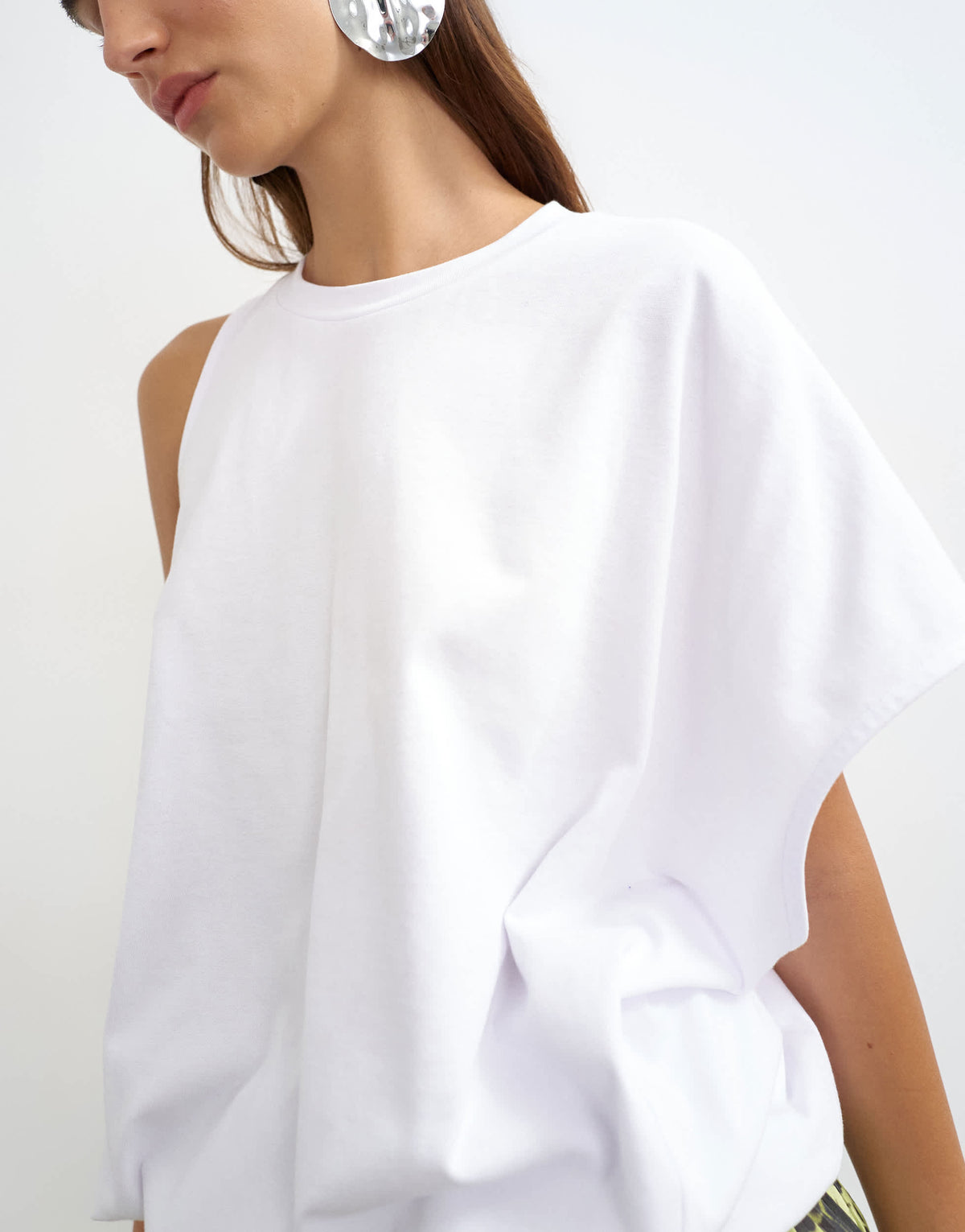 Topshop asymmetric ruched back tee in white