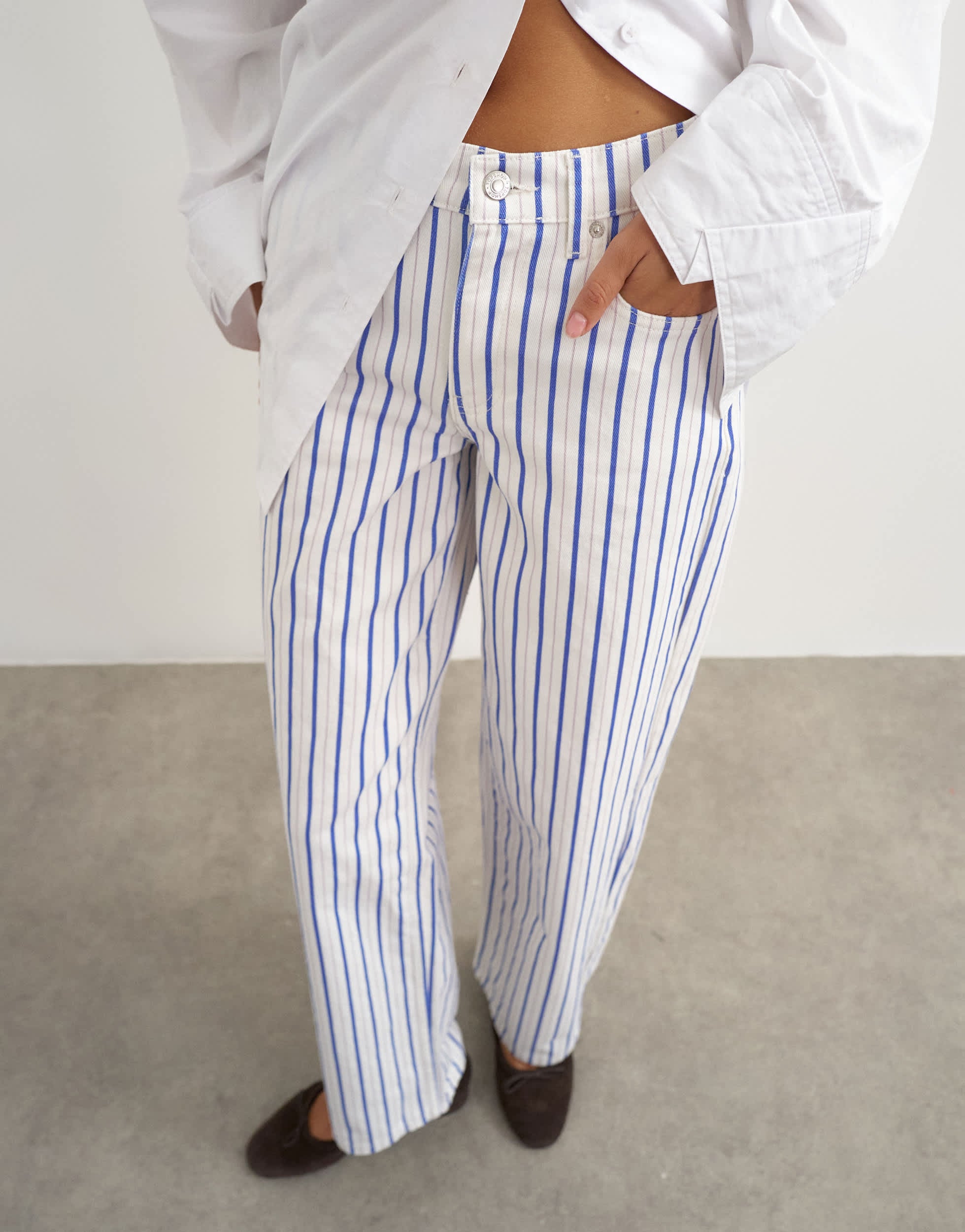 Topshop Cinch low rise relaxed jean in blue & lilac stripe 