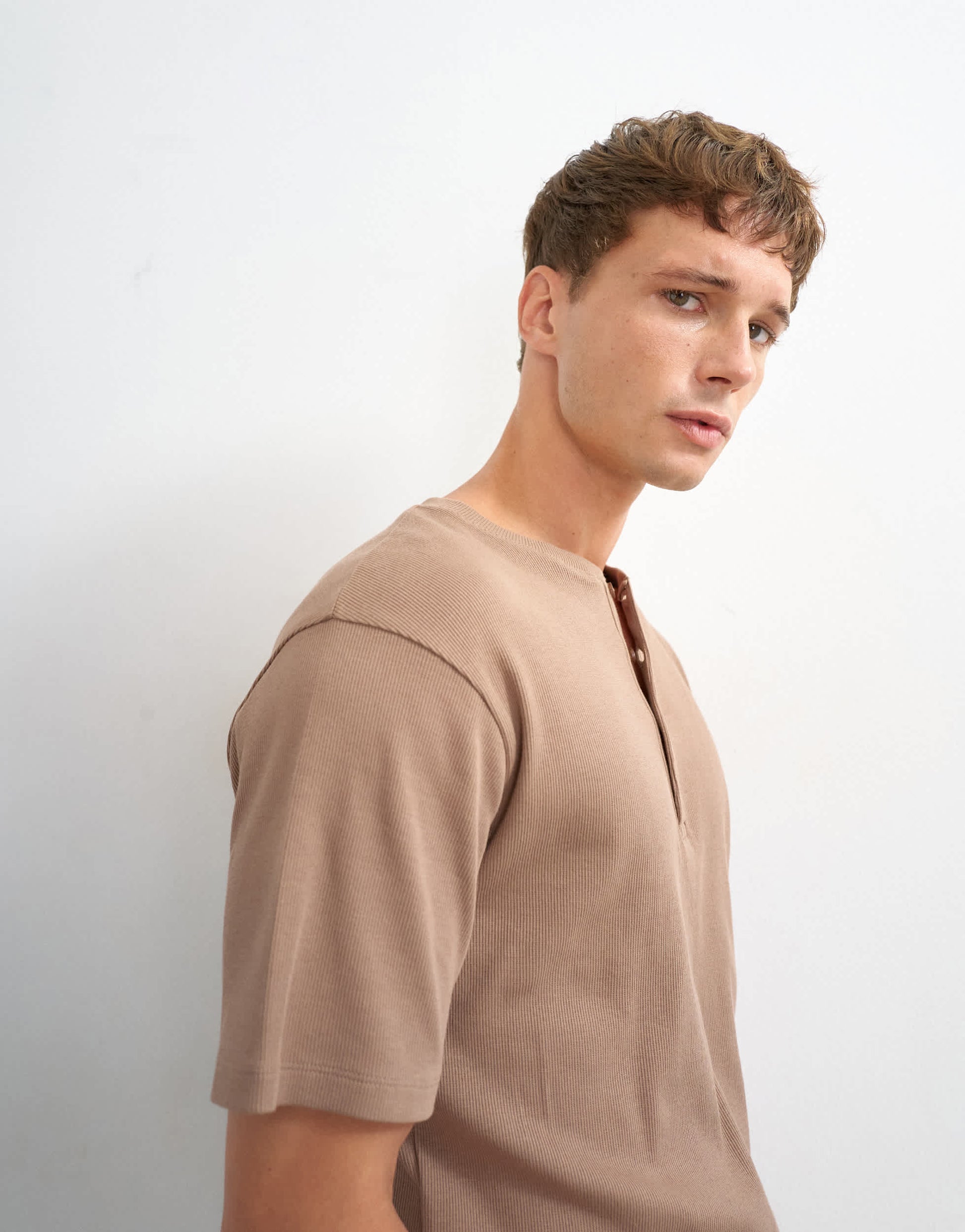 Topman slim fit rib henley t-shirt in light brown