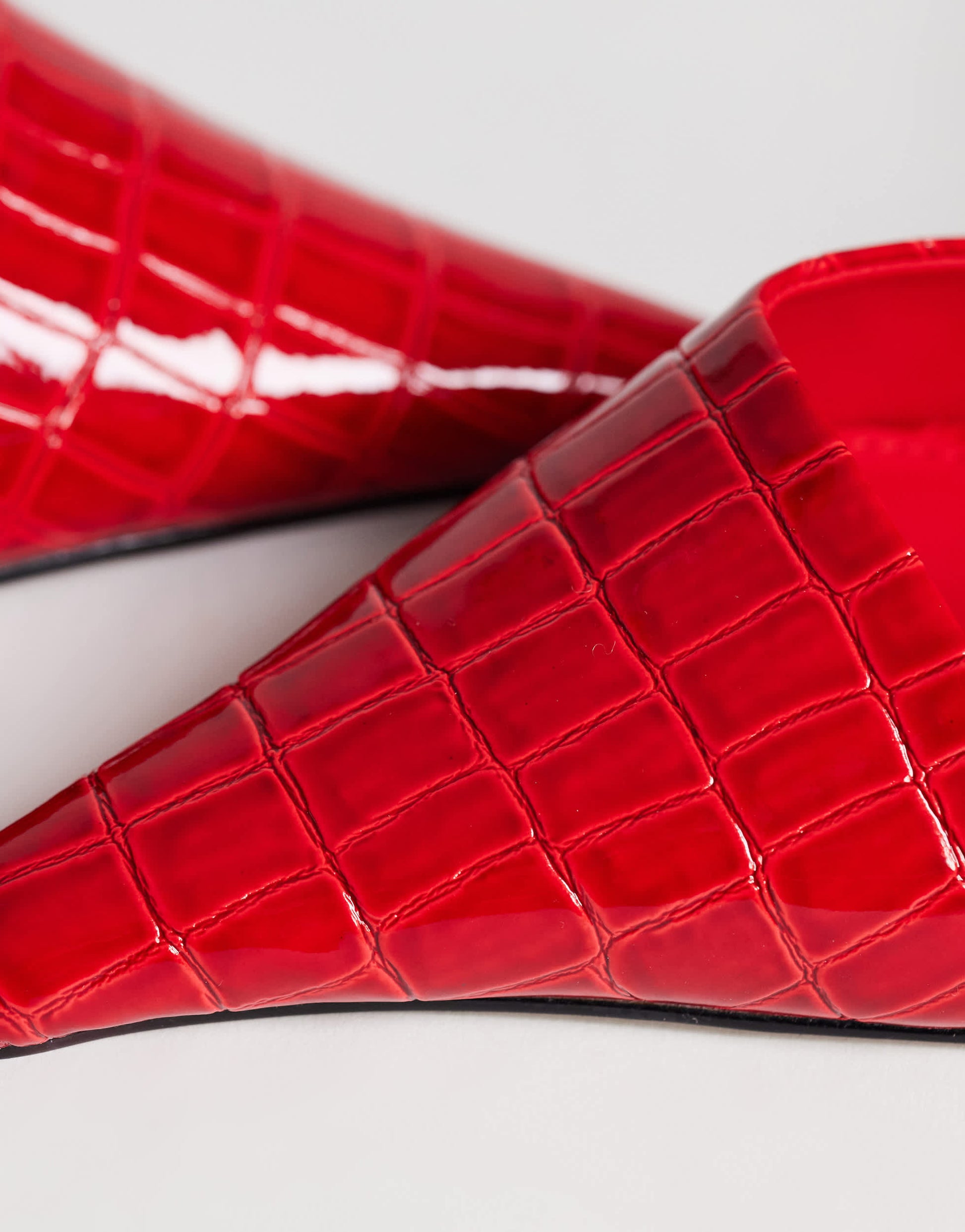Topshop Alfie pointed heeled court in red croc