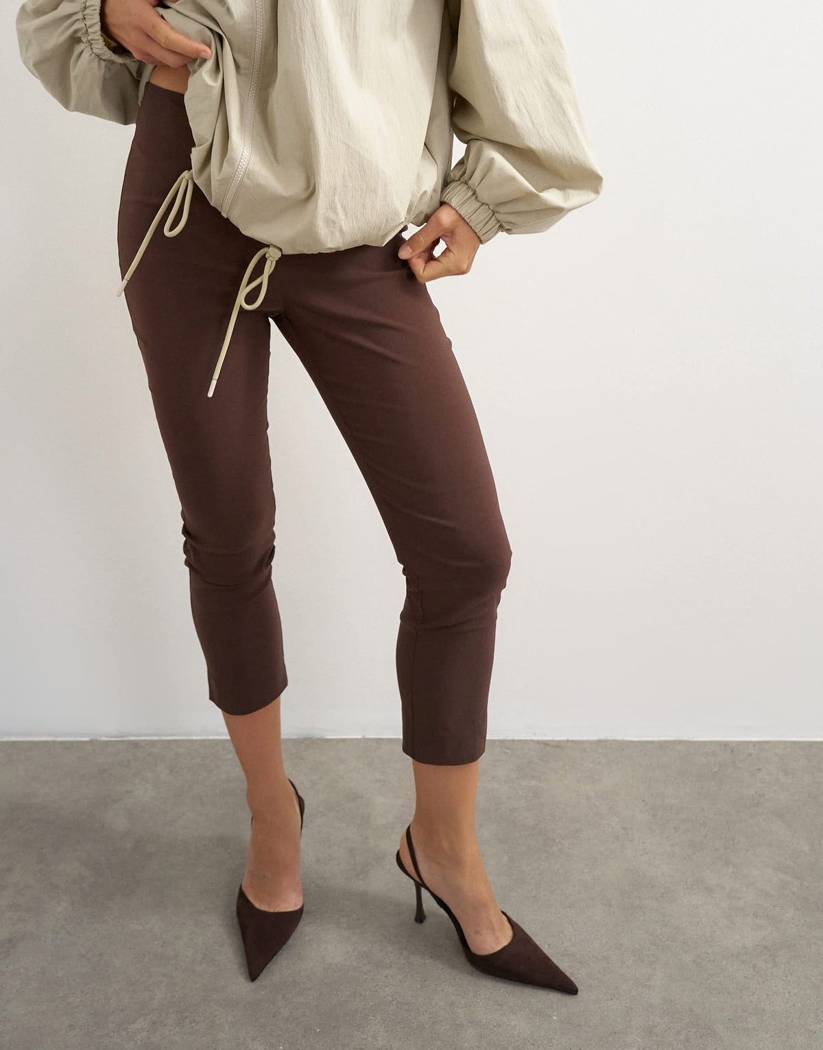 Topshop 3 quarter length capri in brown