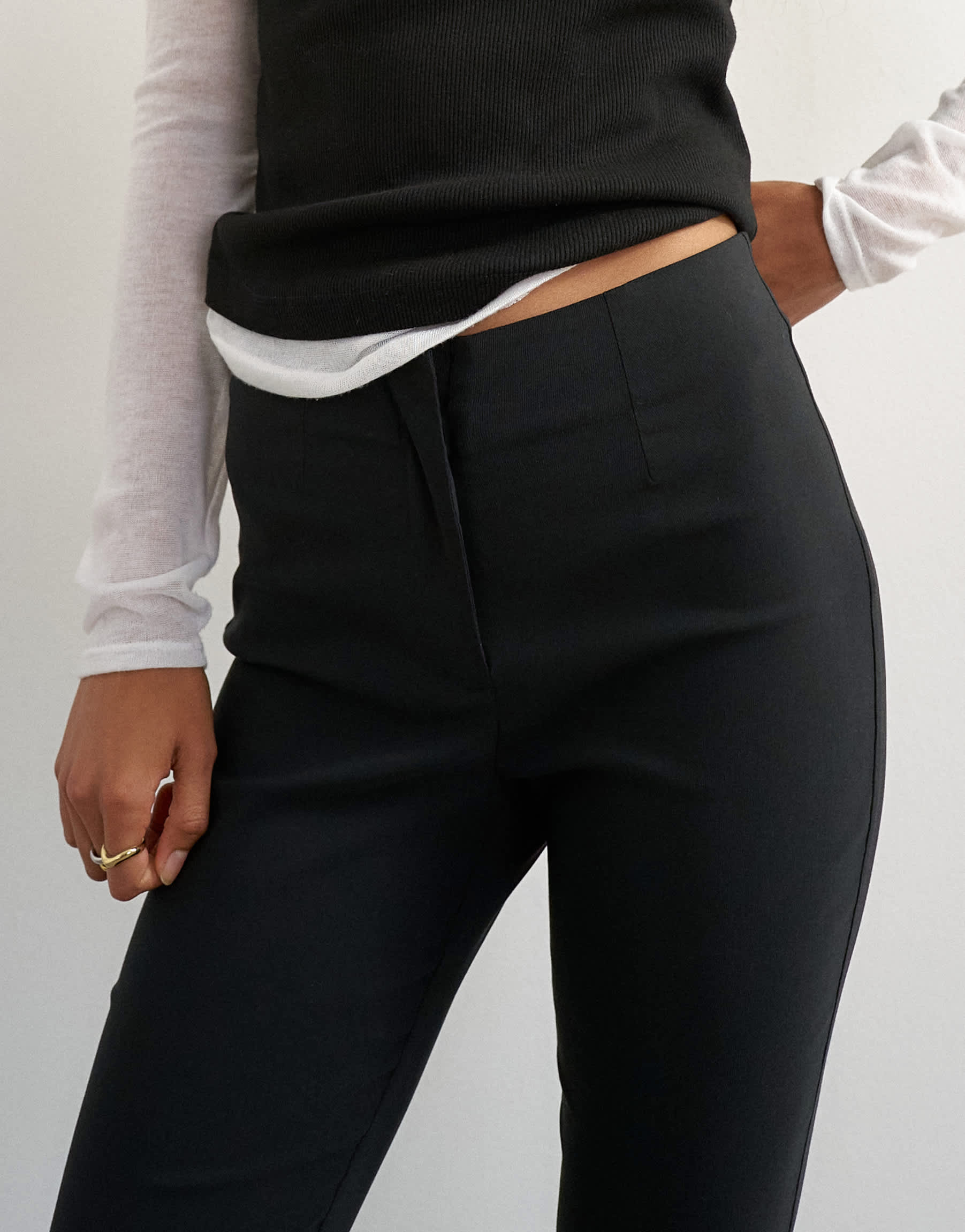 Topshop 3 quarter length capri in black