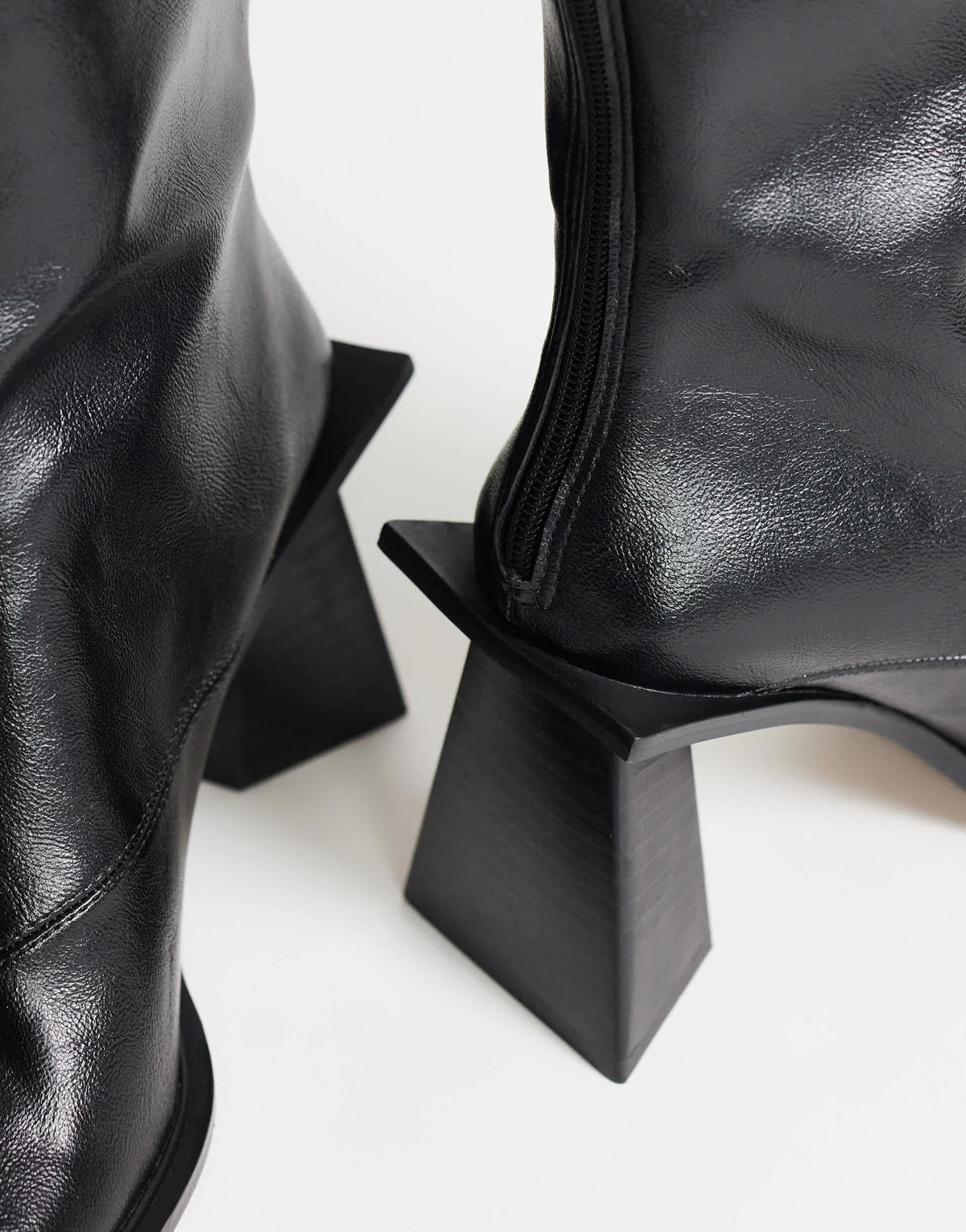 Topshop Kiara extended rand heeled ankle boot in black
