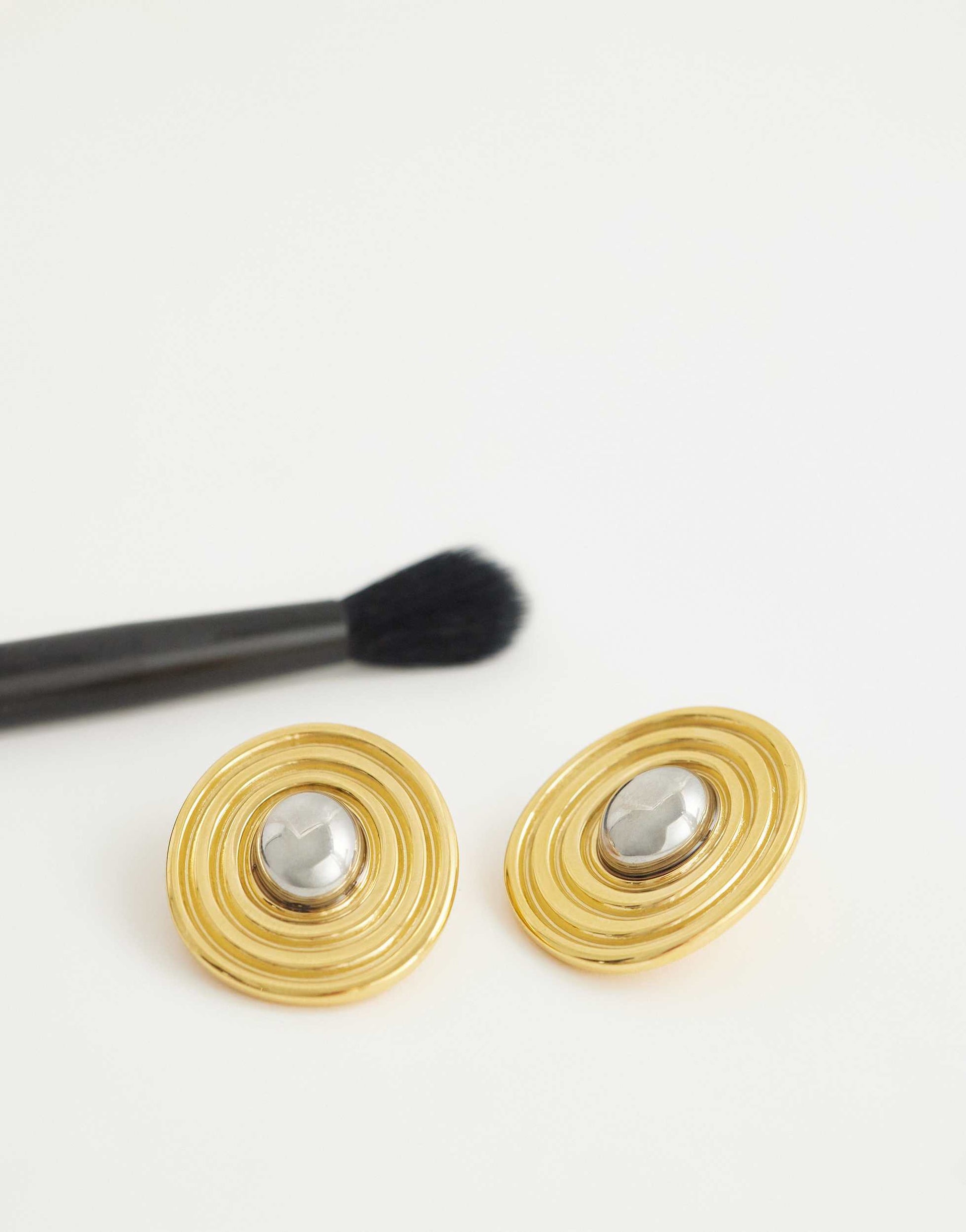 Topshop Enzo waterproof stainless steel stud earring in gold with silver